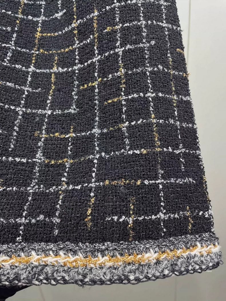 Chanel Chanel Current series skirt 2504-Nextarrow Size 24" / US 00 / IT 34 - 3 Thumbnail