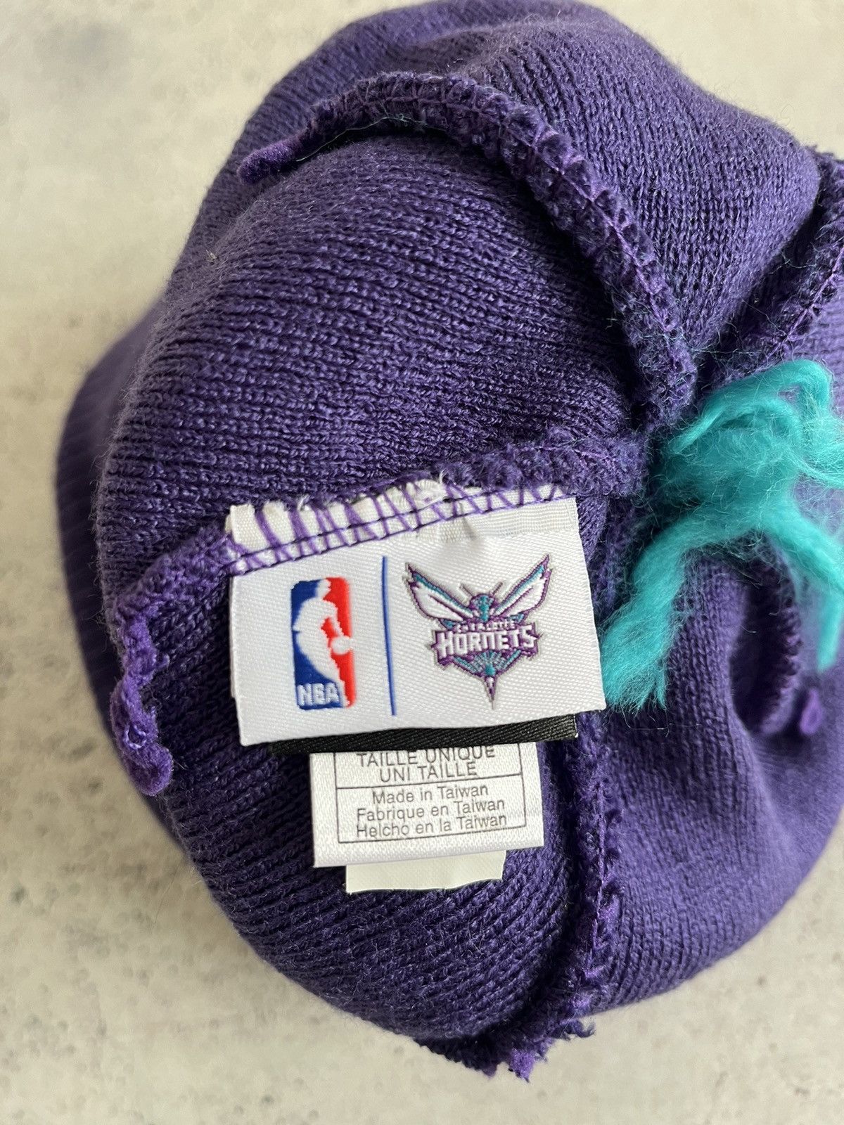 Adidas NWT NBA Charlotte Hornets Adidas Cuffed Pom Hat Beanie Size ONE SIZE - 4 Thumbnail