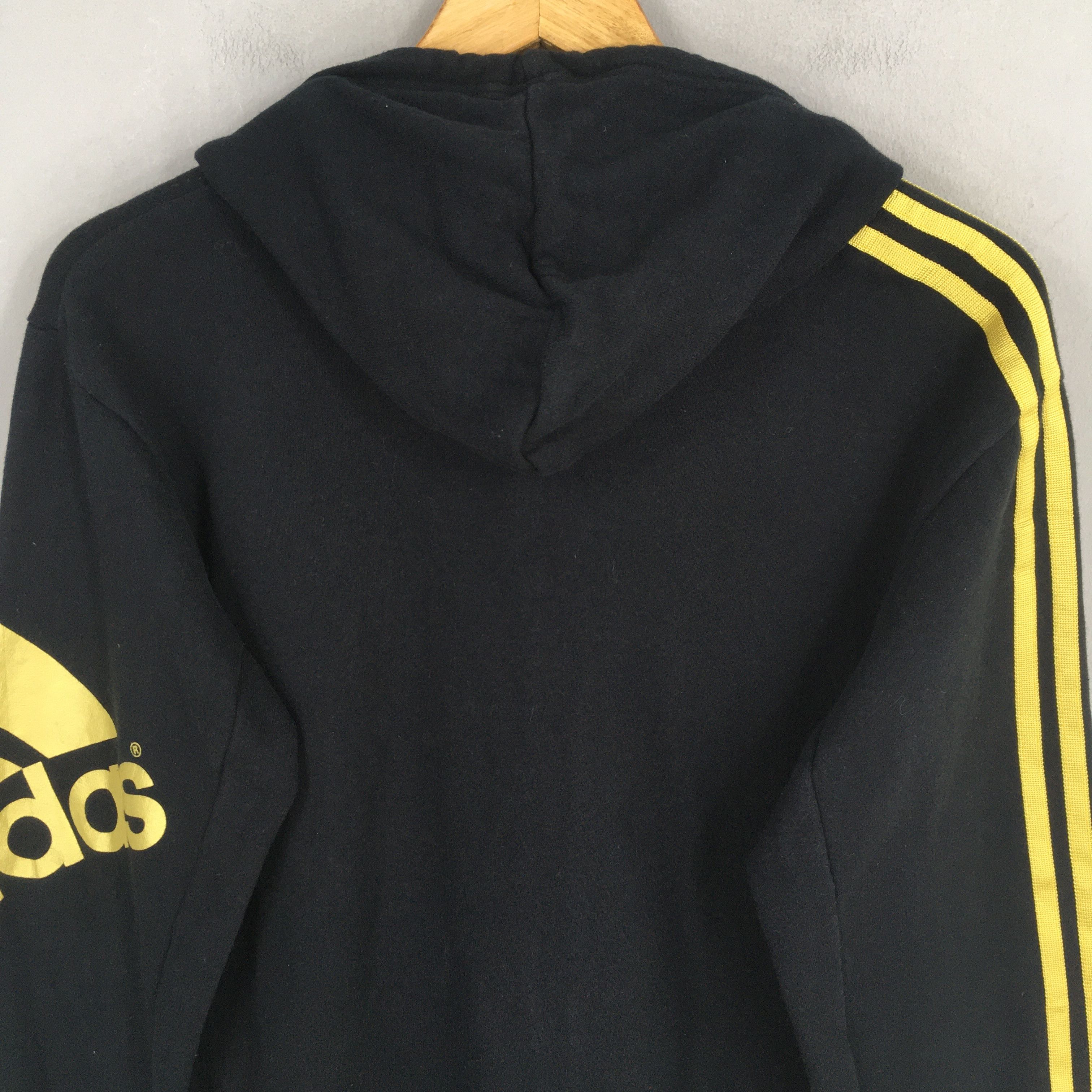 Adidas Vintage Adidas Trefoil Big Logo Sweatshirt Small Size US S / EU 44-46 / 1 - 8 Thumbnail