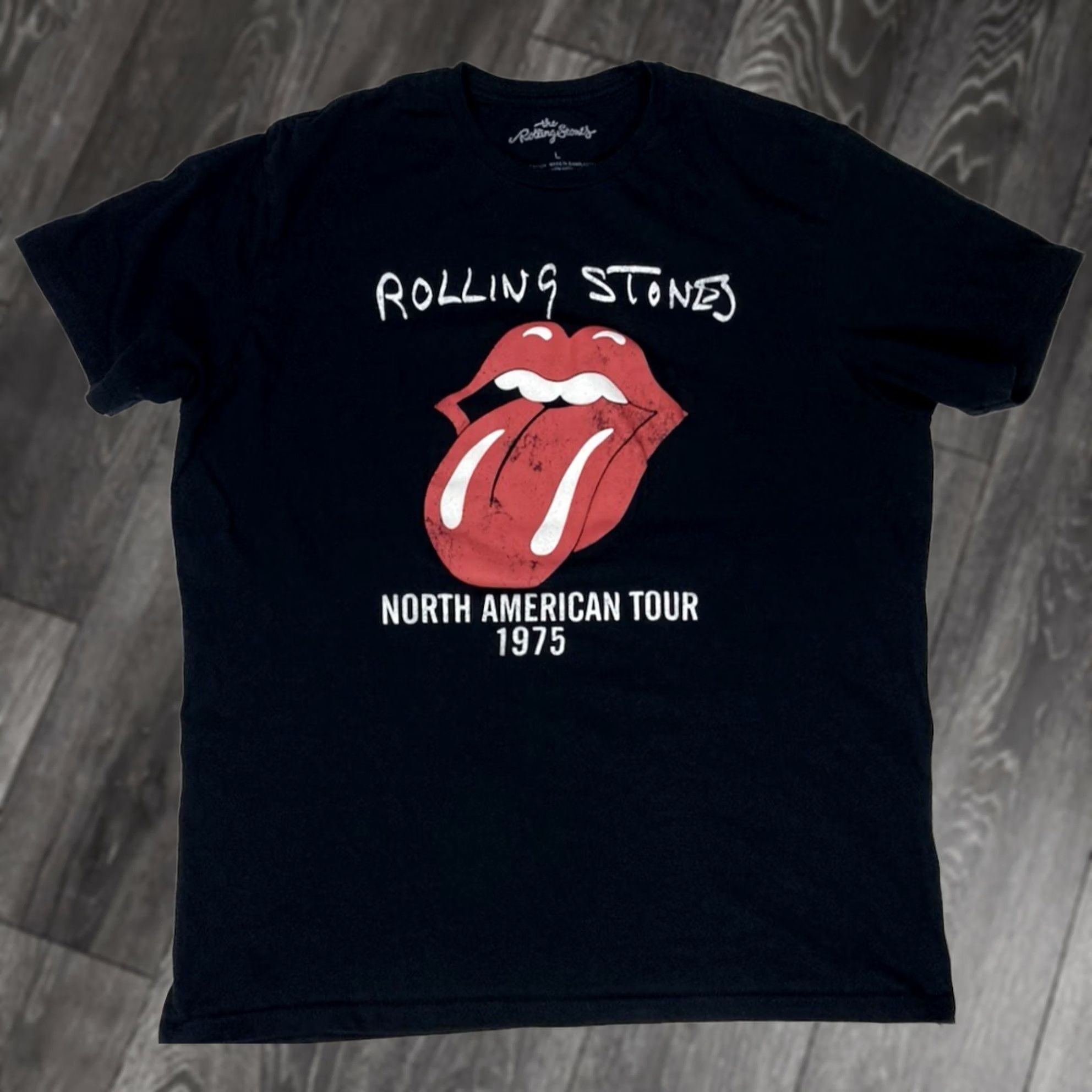 Vintage VINTAGE The Rolling Stones North American Tour 1975 Graphic T-shirt Men Large Music Shirt Black Logo Size US L / EU 52-54 / 3 - 1 Thumbnail
