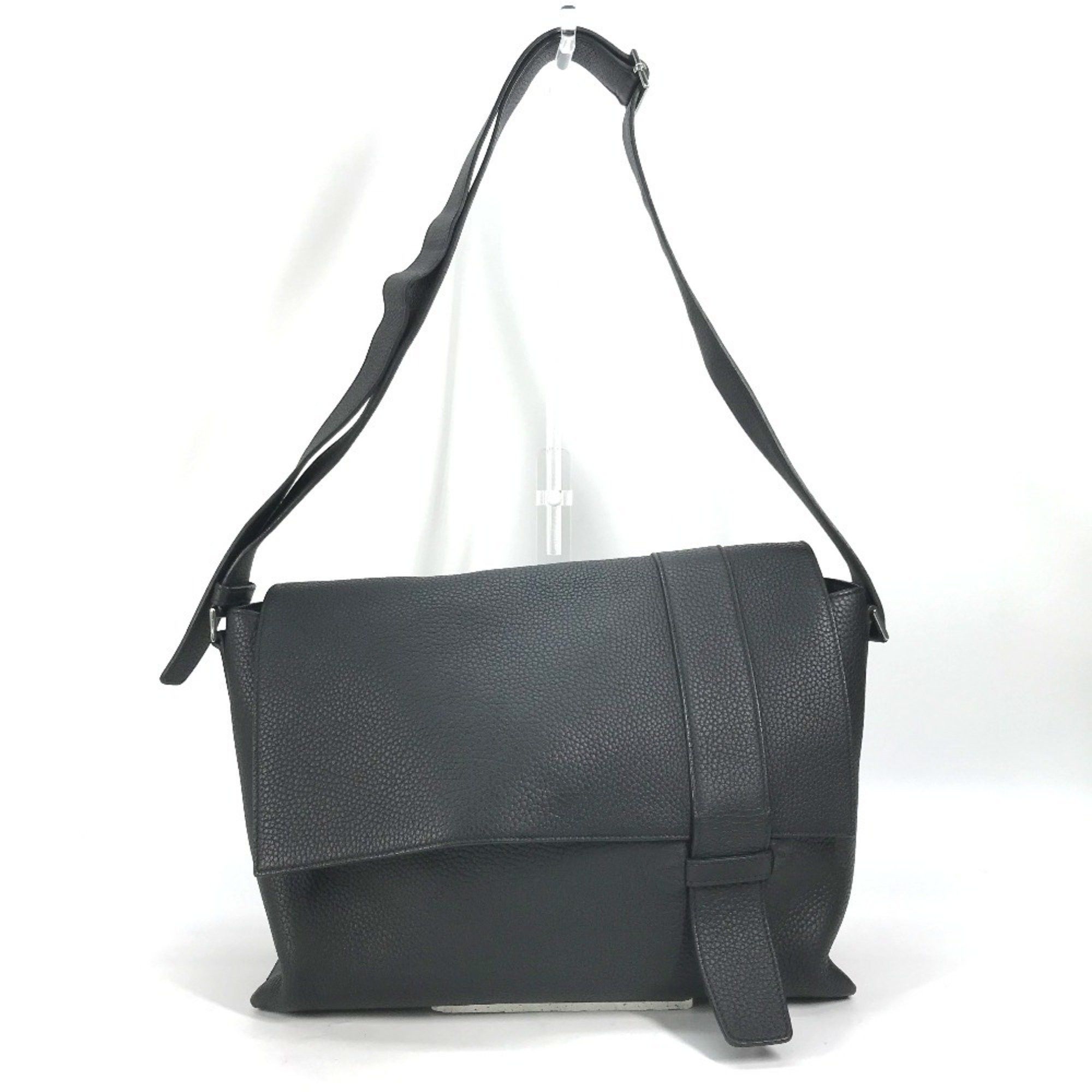 Hermes Hermes crossbody bag Sac Alfred 35 messenger shoulder Taurillon Clemence men's black Size ONE SIZE - 1 Thumbnail