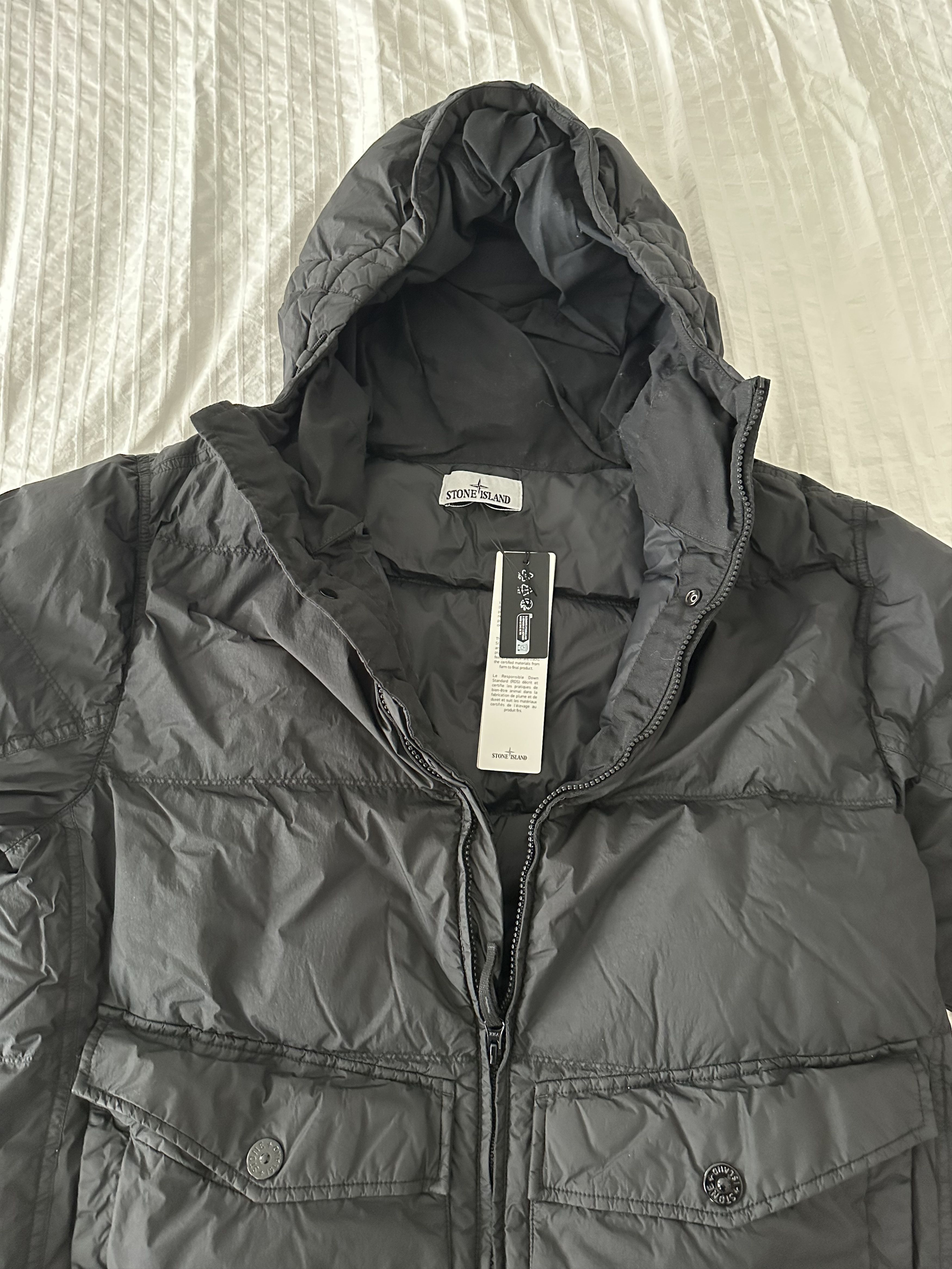 Stone Island 4100011 Crinkle Reps NY Size US L / EU 52-54 / 3 - 3 Thumbnail