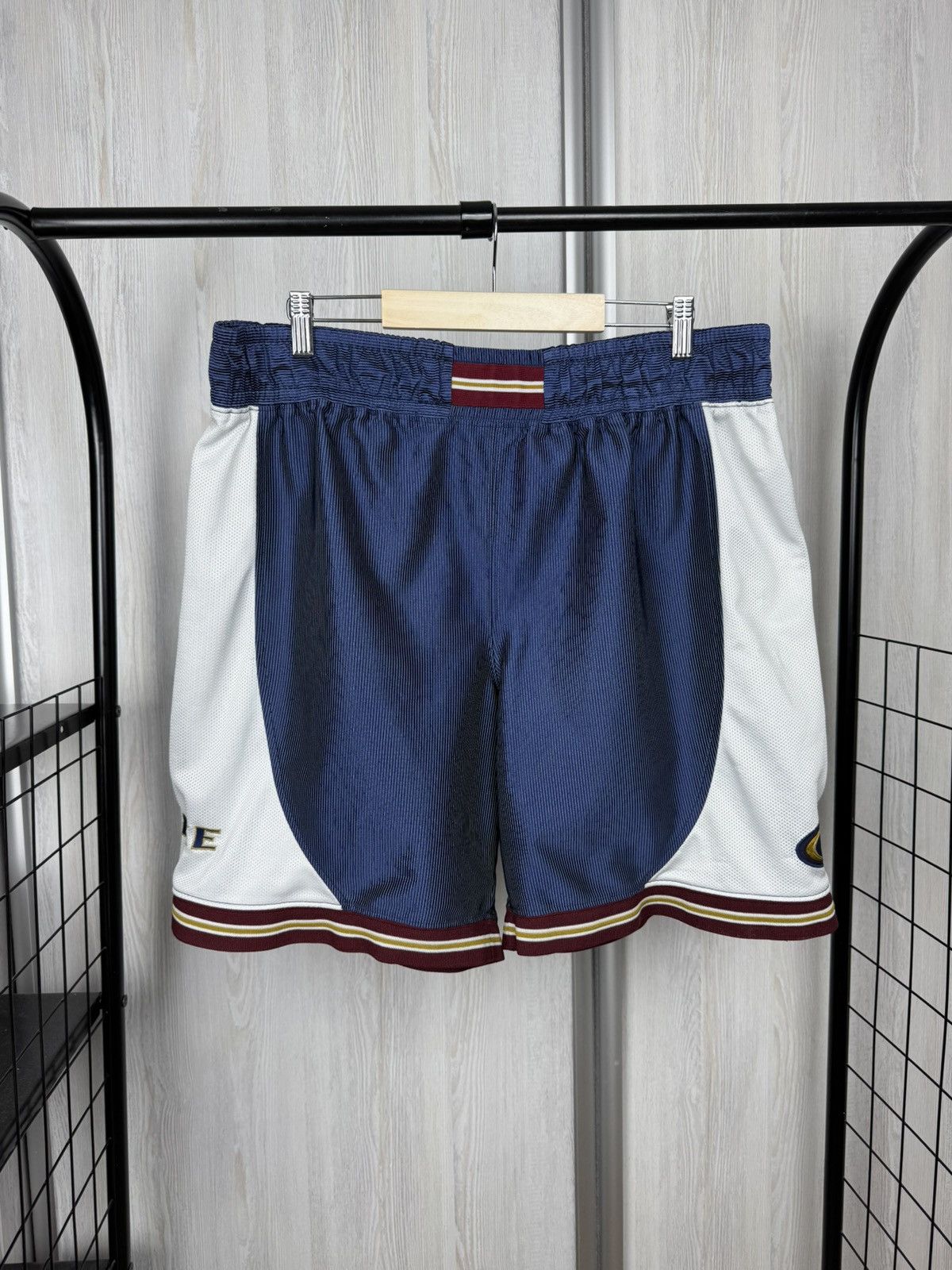 Nike Nike Mens Basketball Shorts 2000s Y2K Swoosh Athletic sz XL Size US 38 / EU 54 - 7 Thumbnail