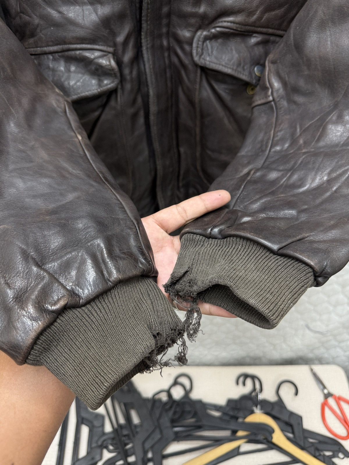 Genuine Leather 🔥🔥🔥ARCHIVE VTG A2 LEATHER FLIGHT JACKET Size US M / EU 48-50 / 2 - 11 Thumbnail