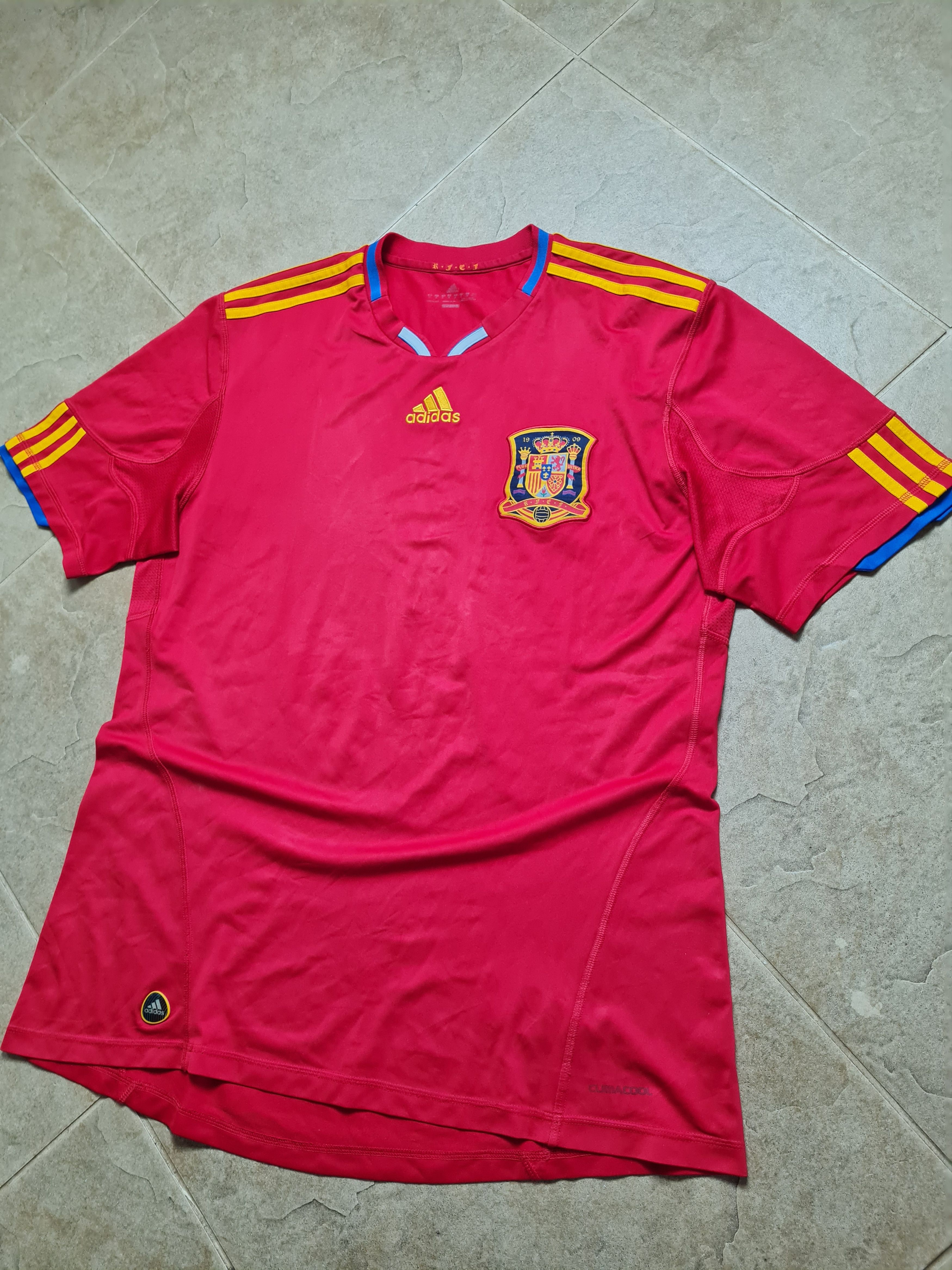 Adidas FOOTBALL JERSEY VILLA 7 SPAIN NATIONAL 10/11 WORLD WINNER Size US L / EU 52-54 / 3 - 9 Thumbnail
