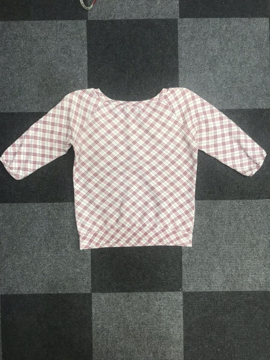 Burberry BURBERRY BLUE LABEL 3 Quarter Sweat Shirt Size S / US 4 / IT 40 - 8 Thumbnail