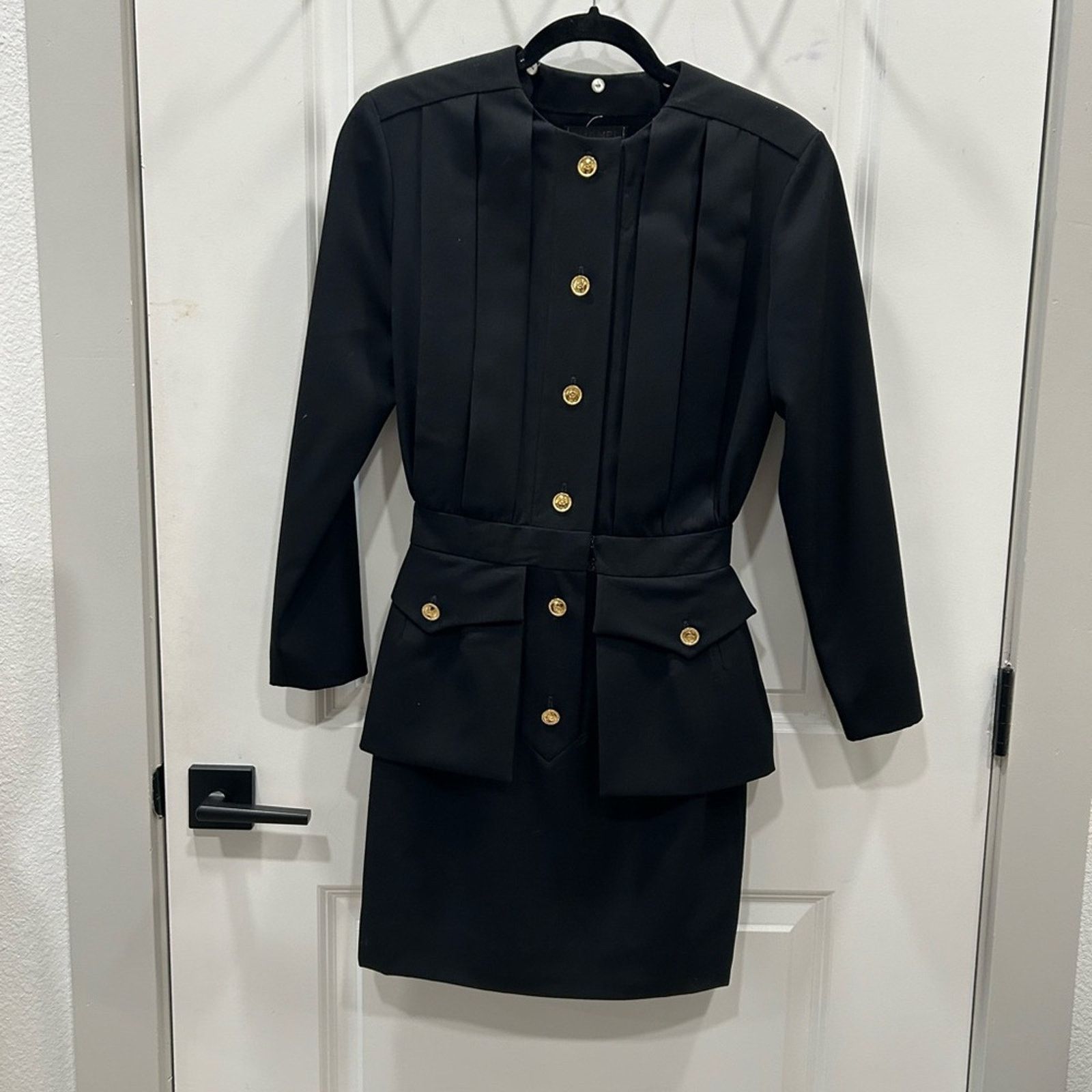 Chanel Chanel Peplum Dress 1983 Boutique Box Pleats Gold Buttons 38 Size XS / US 0-2 / IT 36-38 - 2 Thumbnail