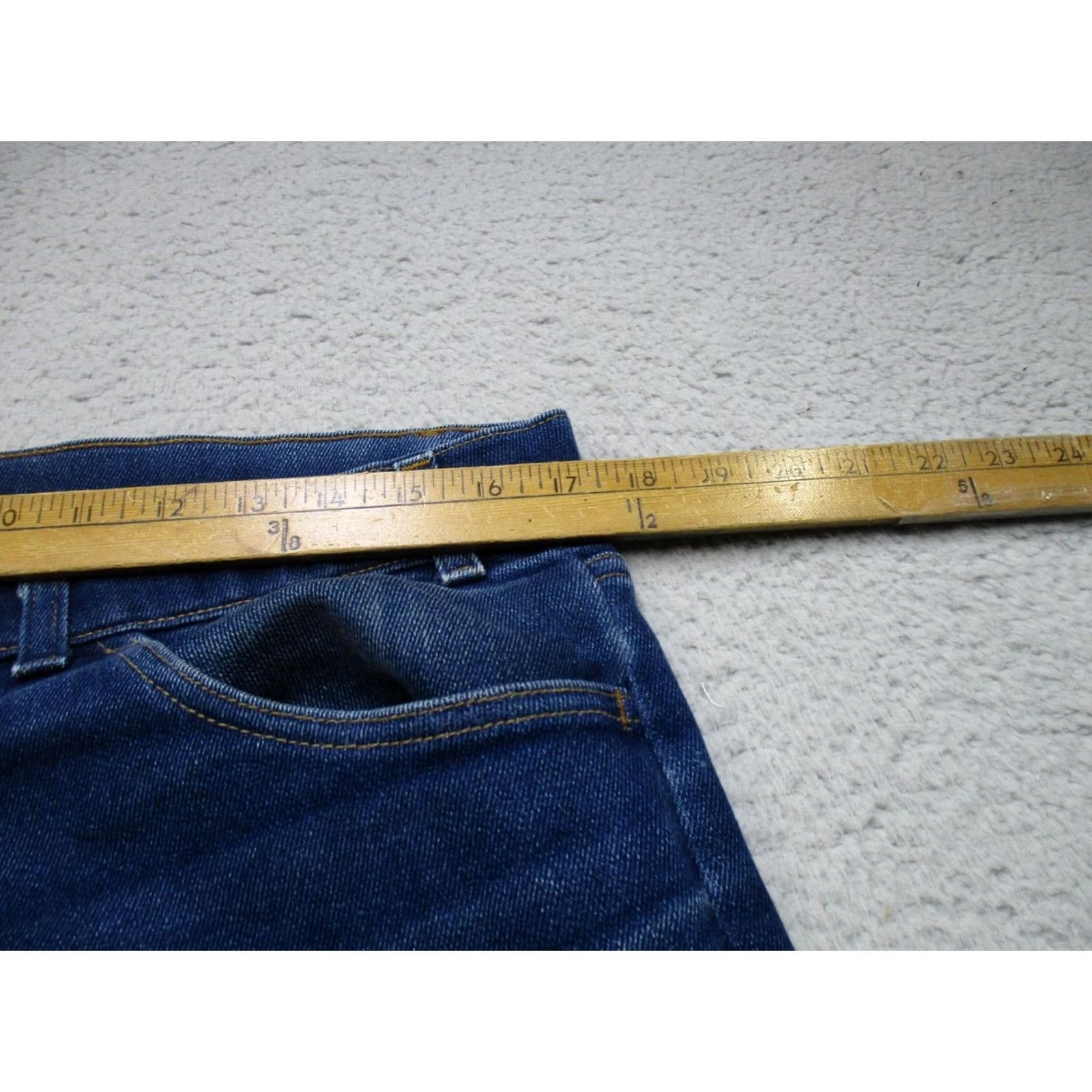 Levi's VINTAGE Levi's Mens Jeans Blue Med Wash Straight Regular Denim 36x30 Size US 36 / EU 52 - 4 Thumbnail