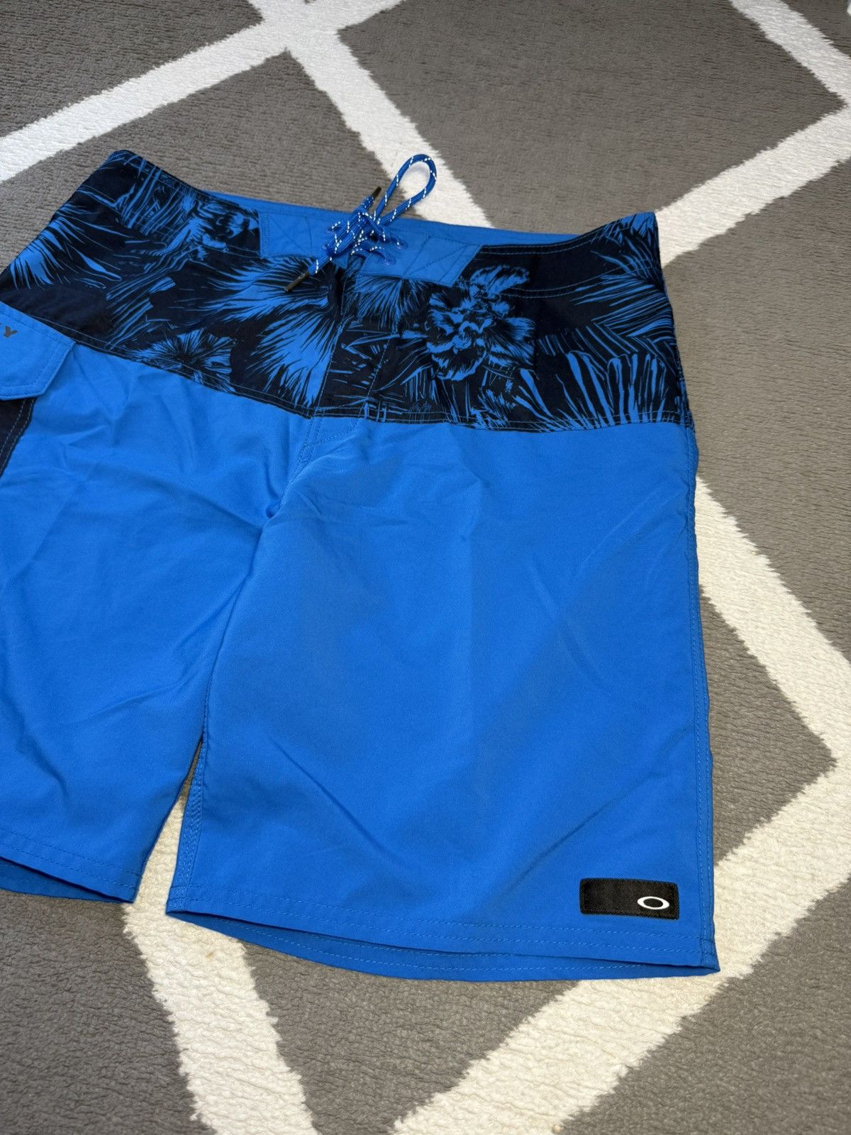 Oakley Oakley Board Shorts men’s surfing swimming trunks 34 Size US 34 / EU 50 - 4 Thumbnail