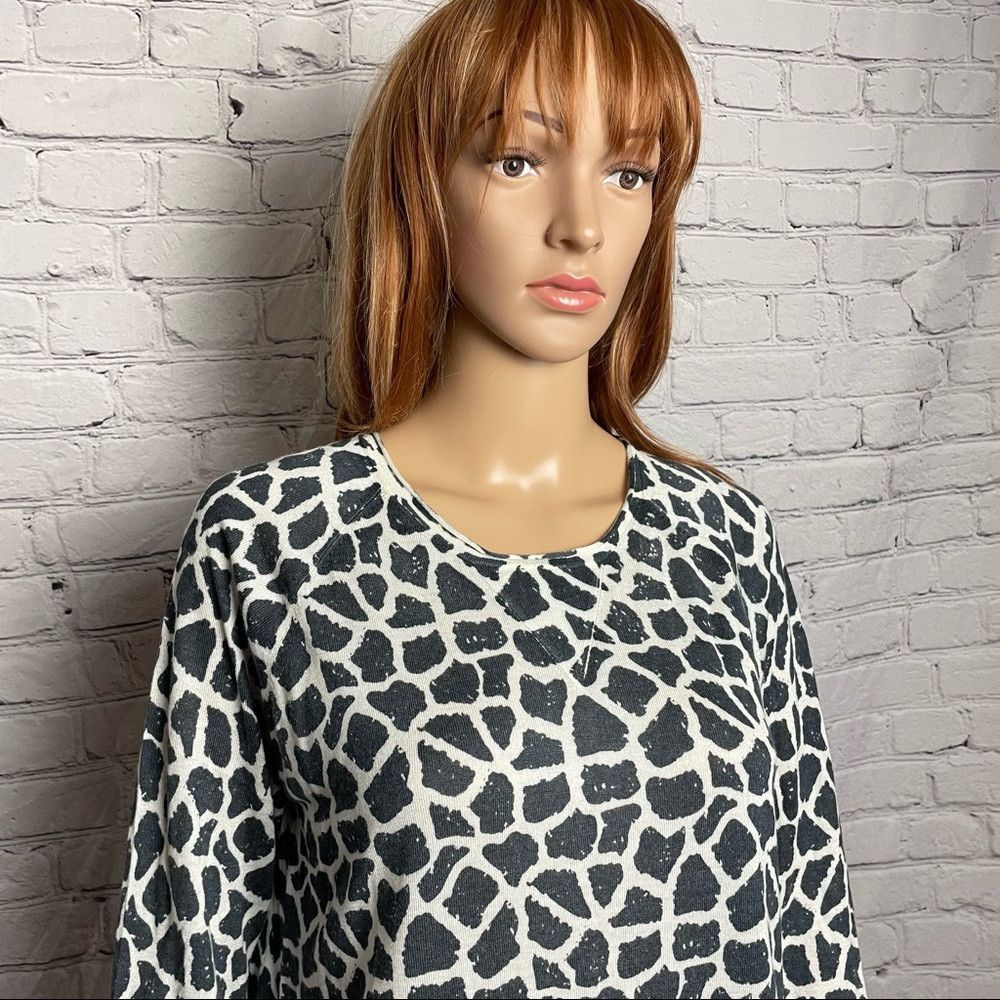 Other NWT New $235 Kokun Bamboo Cashmere Animal Print Crew Neck S Size L / US 10 / IT 46 - 2 Thumbnail