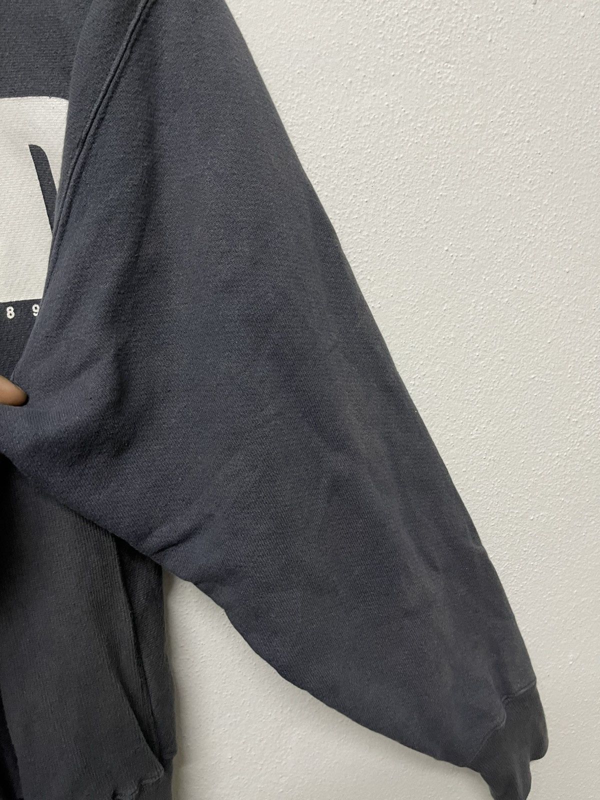 Japanese Brand × Neighborhood × Vintage 90s NEIGHBORHOOD SWEATSHIRT SUN FADED Size US M / EU 48-50 / 2 - 7 Thumbnail