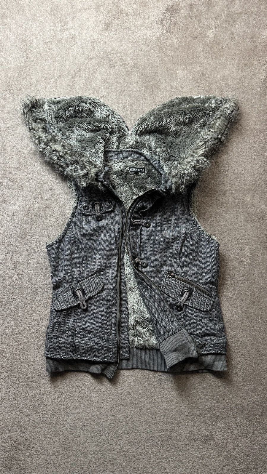 Japanese Brand Faux Fur Hood Vest Jacket punk grunge LGB balenciaga n2b cdg Size US M / EU 48-50 / 2 - 1 Thumbnail