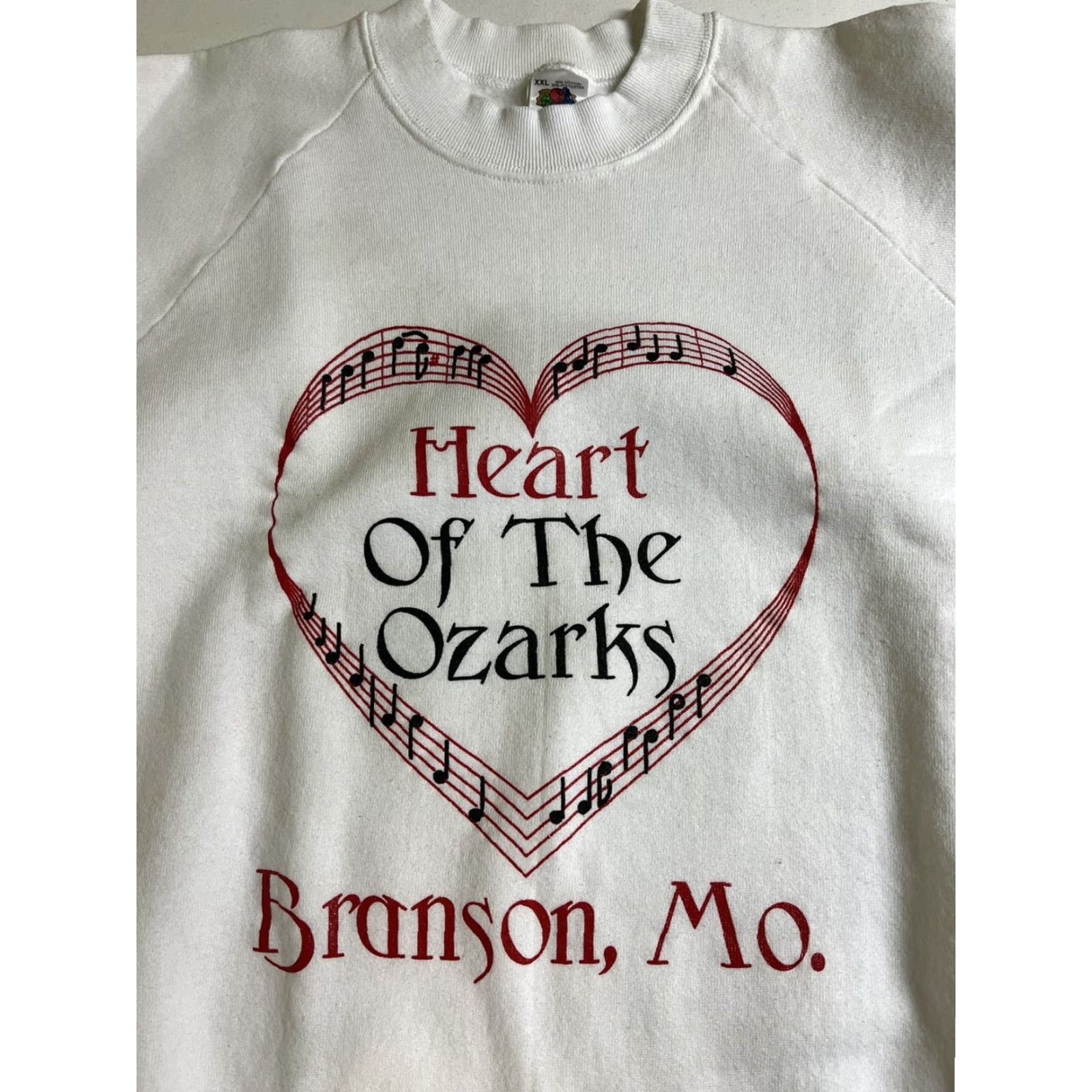 Fruit Of The Loom VINTAGE Branson Missouri White Long Sleeve Sweatshirt Music Crew Neck 2XL Men Pullover Cotton Blend Fruit of the Loom Shirt Size US XXL / EU 58 / 5 - 2 Thumbnail