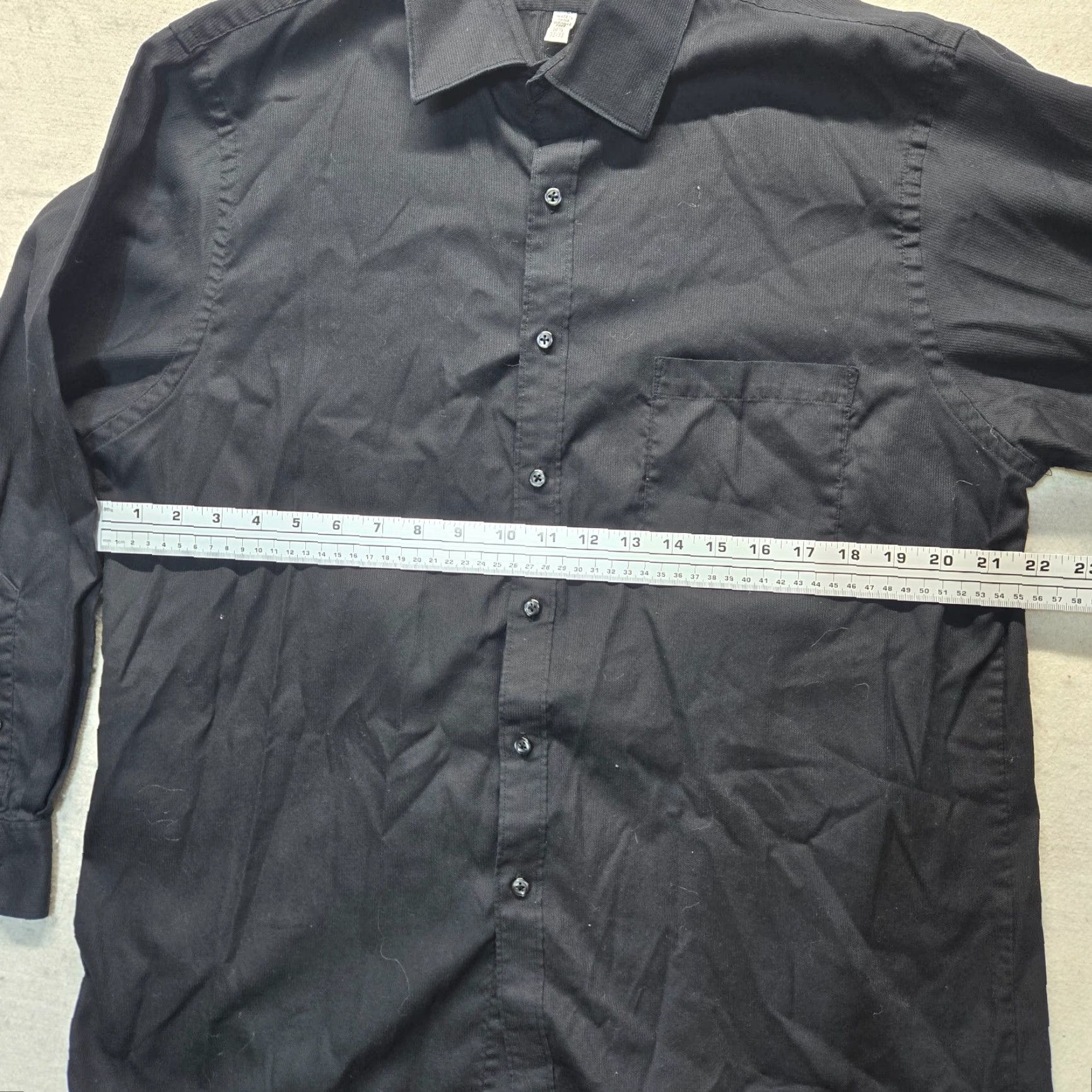 Van Heusen Van Heusen Dress Shirt Men 16.5 Black Classic Fit Button Up Shirt Size 46R - 4 Thumbnail