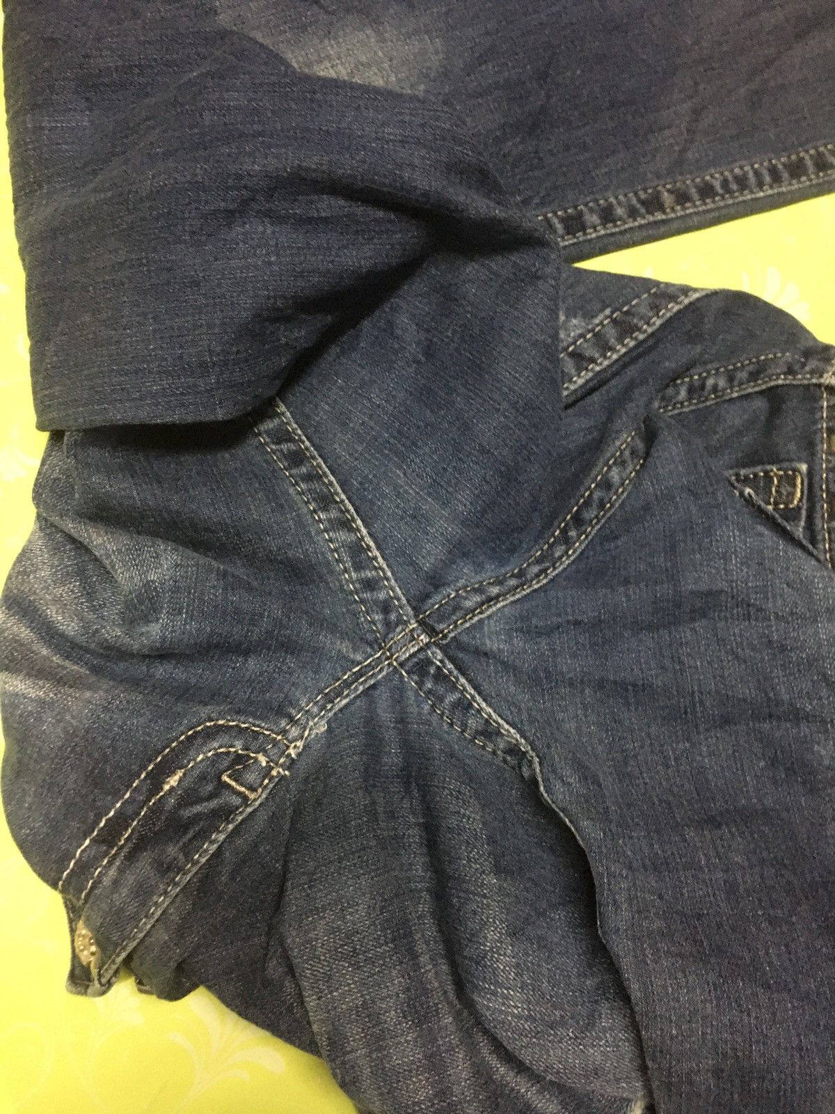 Miss Me Miss me studd jeans Size 33" - 16 Thumbnail