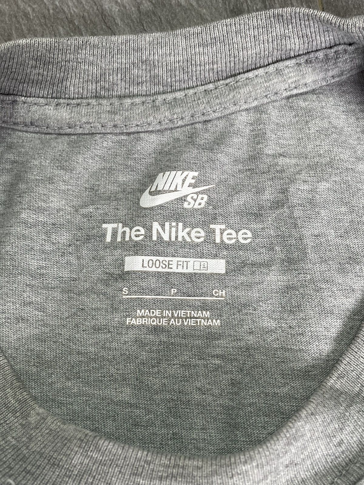 Nike SB Nike Sb Center Big Logo Dunk Tee Gray Size S Size US S / EU 44-46 / 1 - 6 Thumbnail