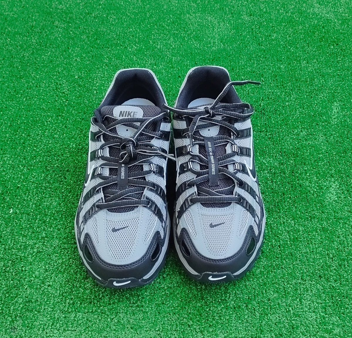Nike Shoes Nike P-6000 Size US 7.5 / EU 40-41 - 2 Thumbnail