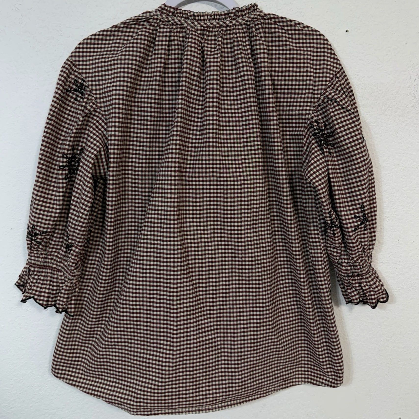 Zara Zara Trafaloc Embroidered Cutwork Blouse WOMENS Shirt Sz S Multicolor Striped V-Neck Long Sleeve Polyester Blouse Womens XS? Size S / US 4 / IT 40 - 6 Thumbnail