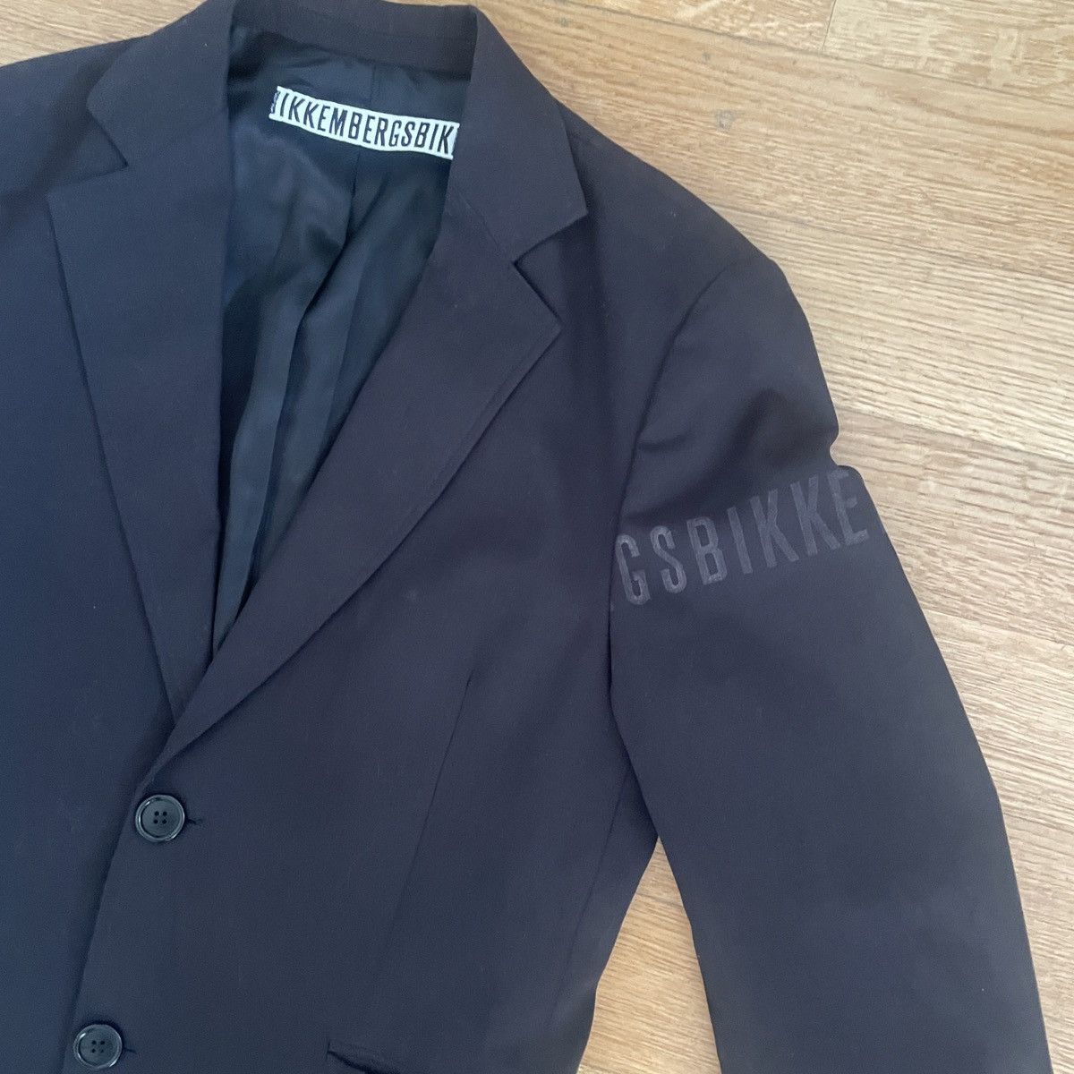 Dirk Bikkembergs Dirk Bikkembergs embossed black cotton blazer made in Italy Size 48R - 2 Thumbnail