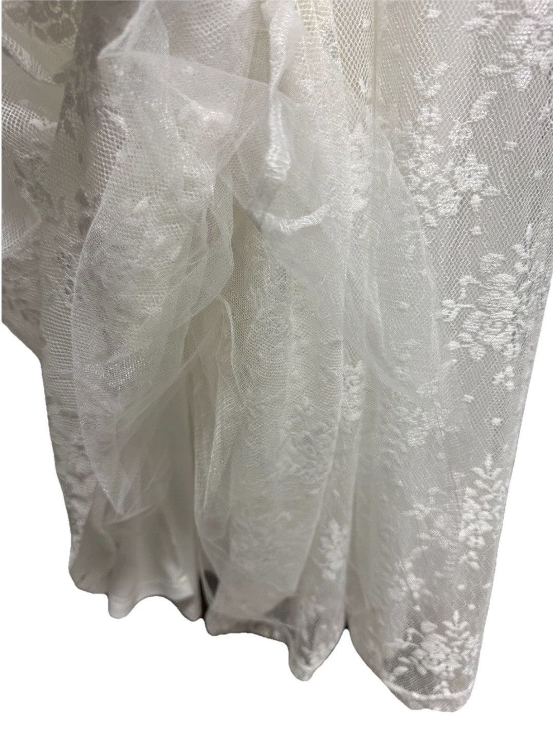 Lulus Lulus Sweetie White Lace Ruched Tie-Strap XS Midi Dress Size XS / US 0-2 / IT 36-38 - 12 Thumbnail