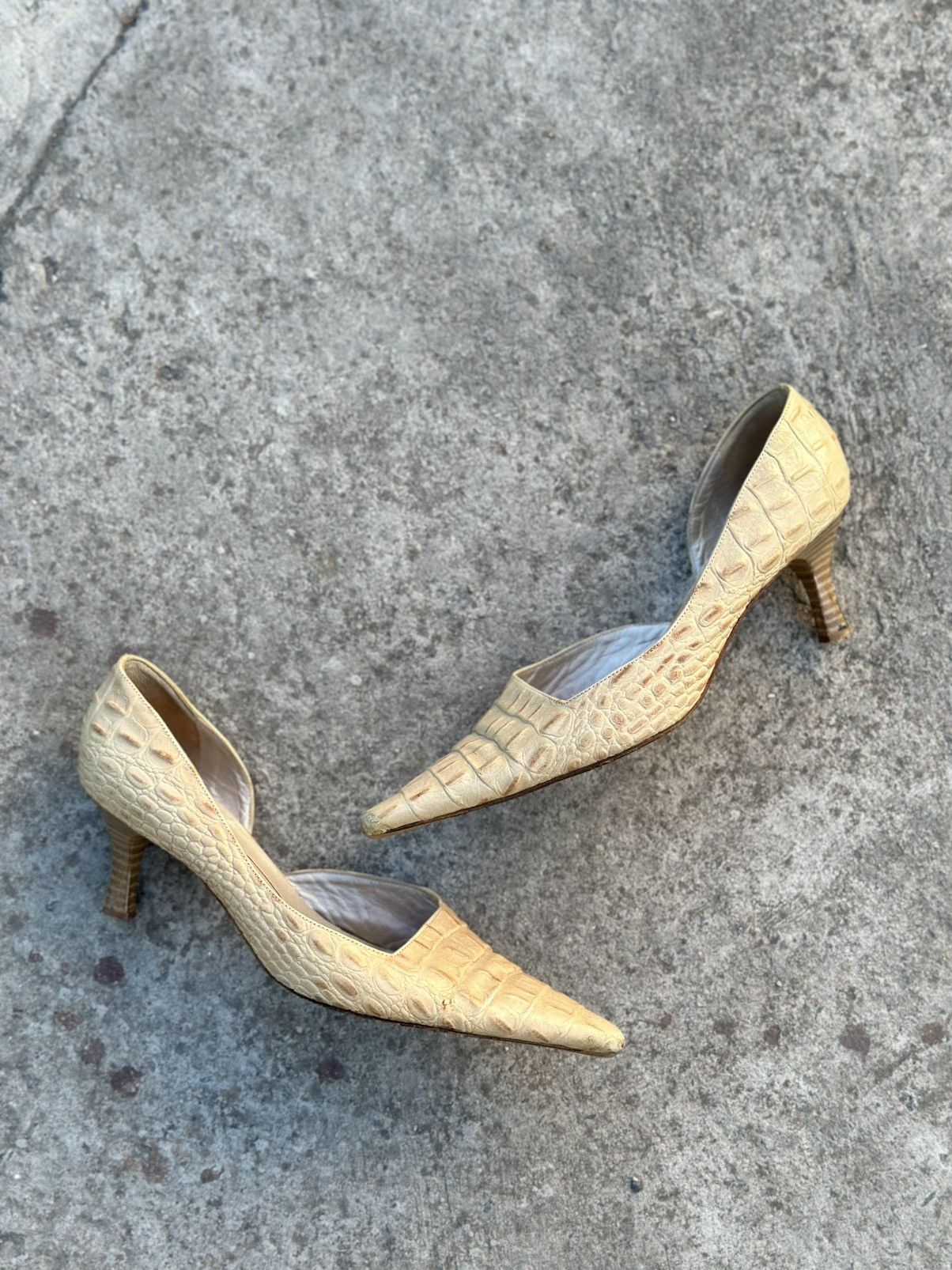 If Six Was Nine × Japanese Brand × Leather Vintage Heels Shoes Crocodile Style Leather Shoes Hype Y2K Size US 5 / IT 35 - 1 Thumbnail