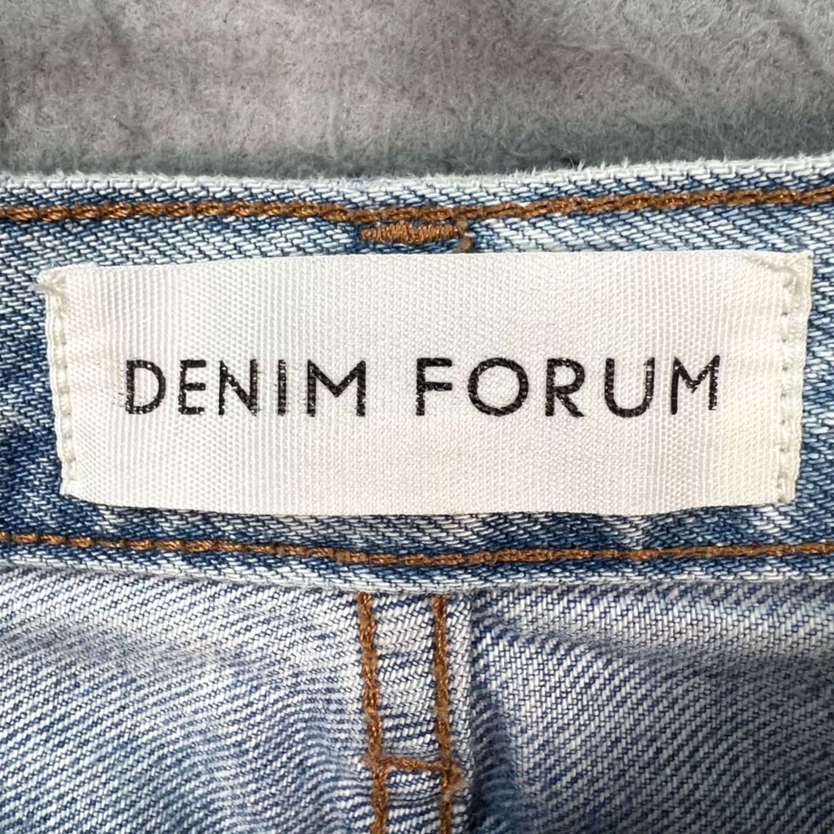 Vintage Denim Forum Jeans Womens Size 23 The Farrah High Rise Wide Leg Light Wash Denim Forum Size 40" / US 18 - 3 Thumbnail