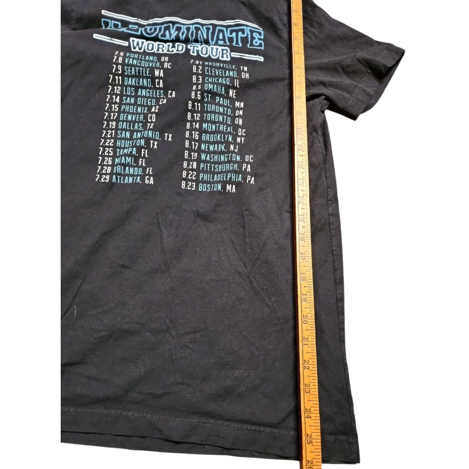 Vintage Mens M Shawn Mendes Illuminate World Tour Concert T Shirt Double Sided Band Tee Size US M / EU 48-50 / 2 - 2 Thumbnail