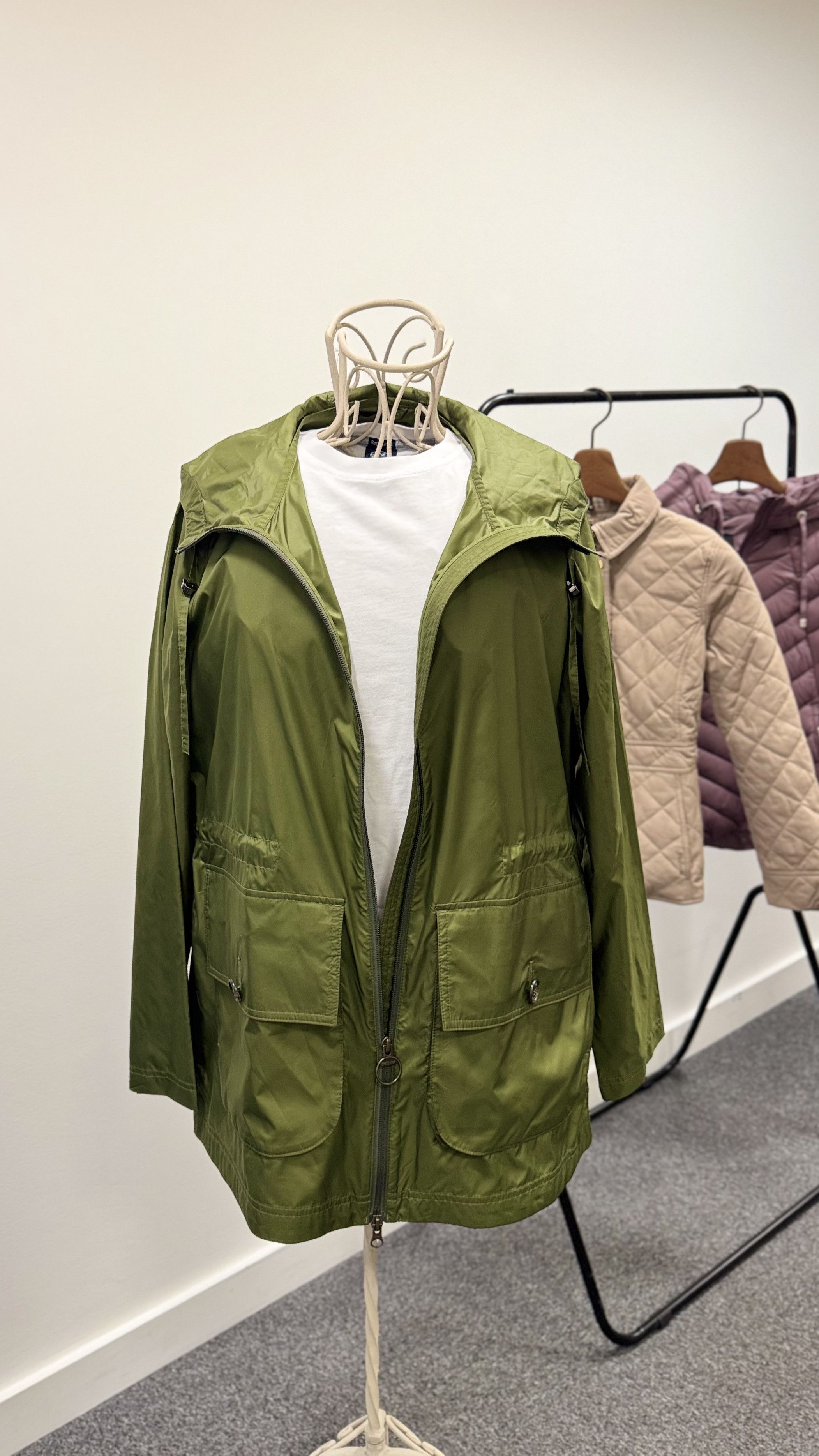 Barbour Barbour South Shields Light Wind Women Jacket Size M / US 6-8 / IT 42-44 - 1 Thumbnail