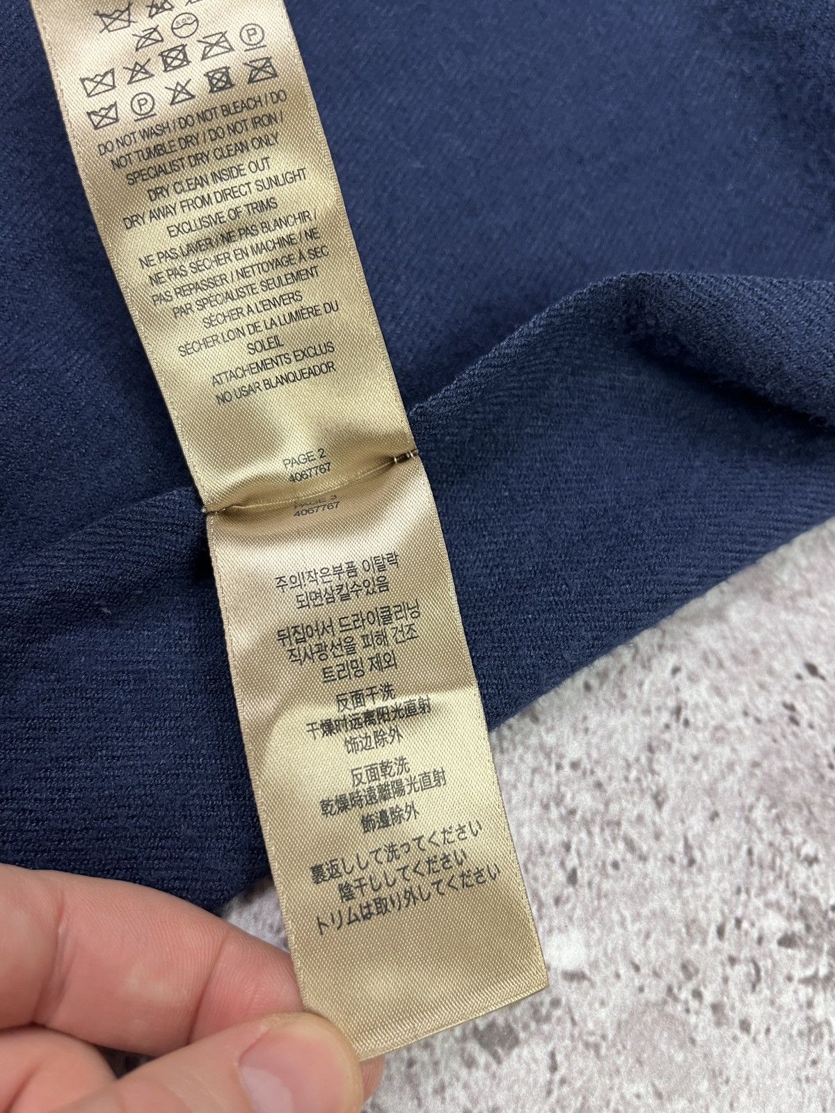 Burberry Huge Burberry Wool/Cashmere Scarf Size ONE SIZE - 8 Thumbnail