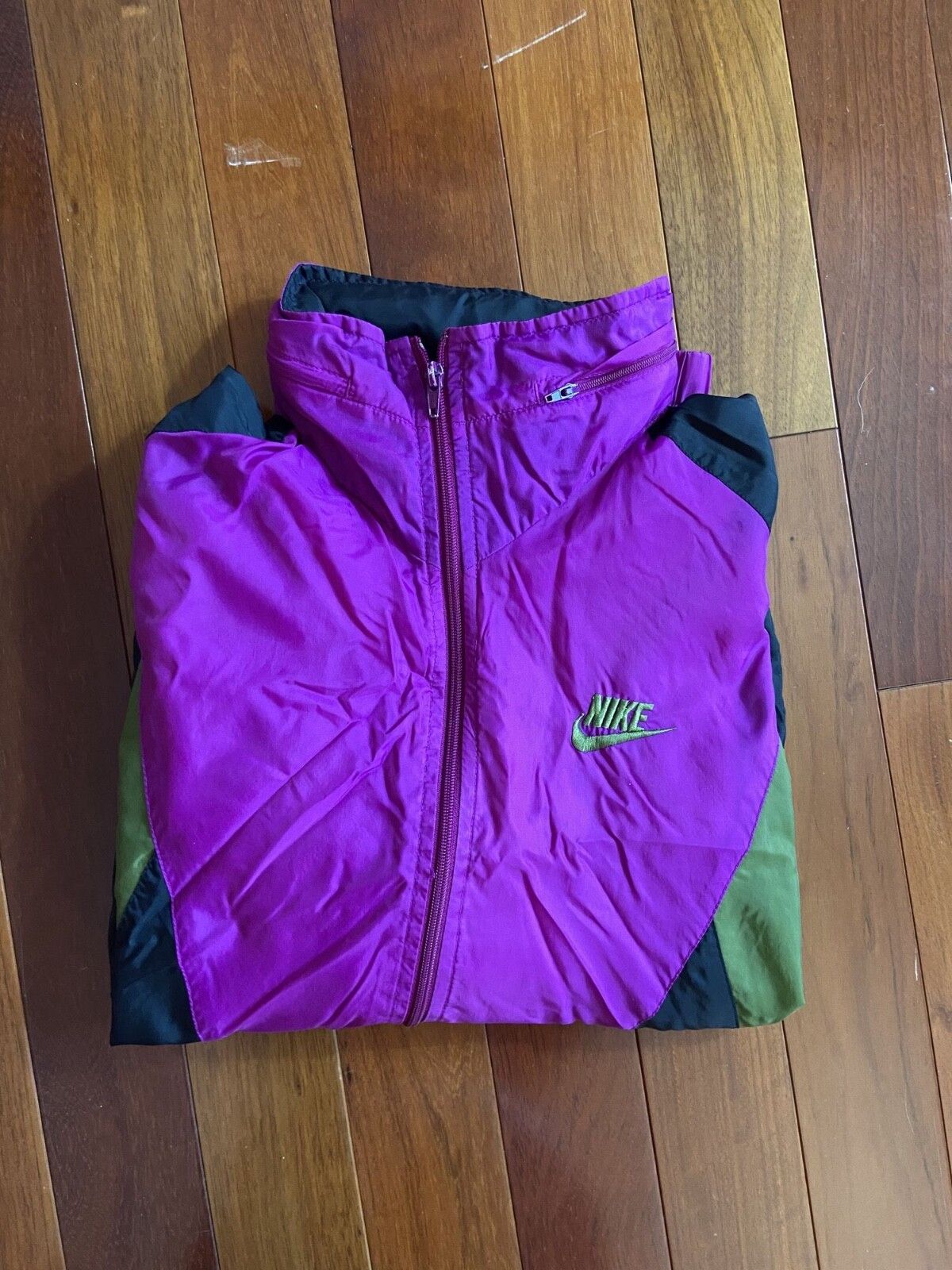 Nike Vintage Nike Jacket Windbreaker Green Purple Large Size US L / EU 52-54 / 3 - 5 Thumbnail