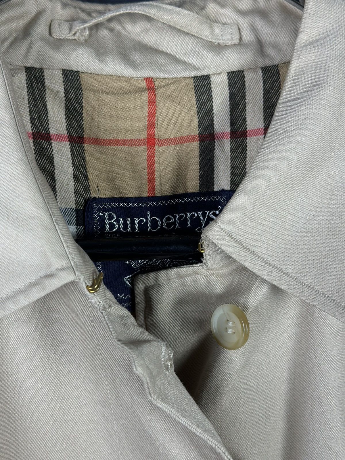 Burberry × Designer × Vintage Burberry's London Vintage Nova Check Beige Trench Coat Men's Size US L / EU 52-54 / 3 - 7 Thumbnail