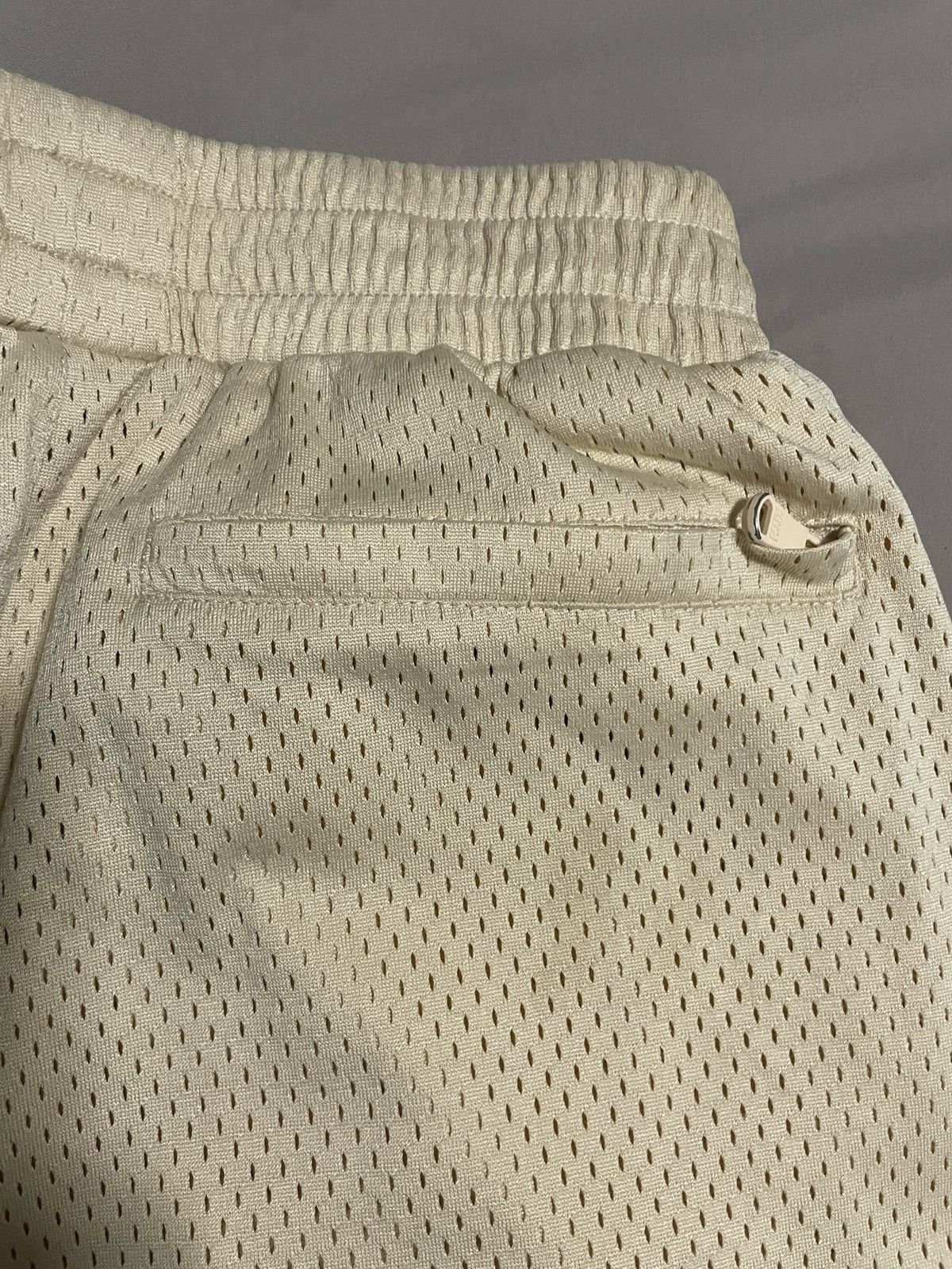 Kith Kith mesh logo shorts Size US 32 / EU 48 - 9 Thumbnail