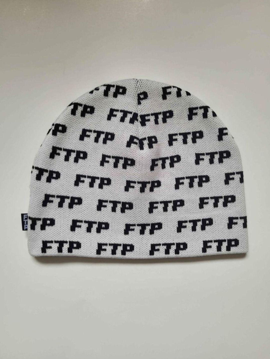 Store FTP All Over Logo Beanie Hat NEW DEADSTOCK f*ck the population supreme