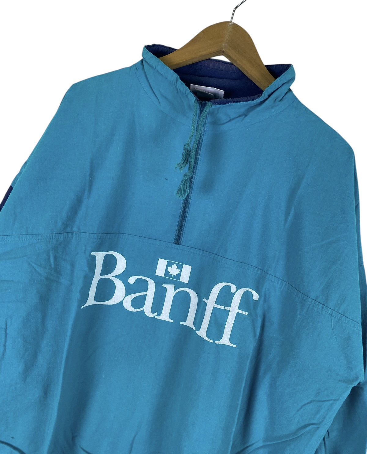 Vintage Vintage Canada Banff Anorak Style Sweatee Size US L / EU 52-54 / 3 - 2 Thumbnail