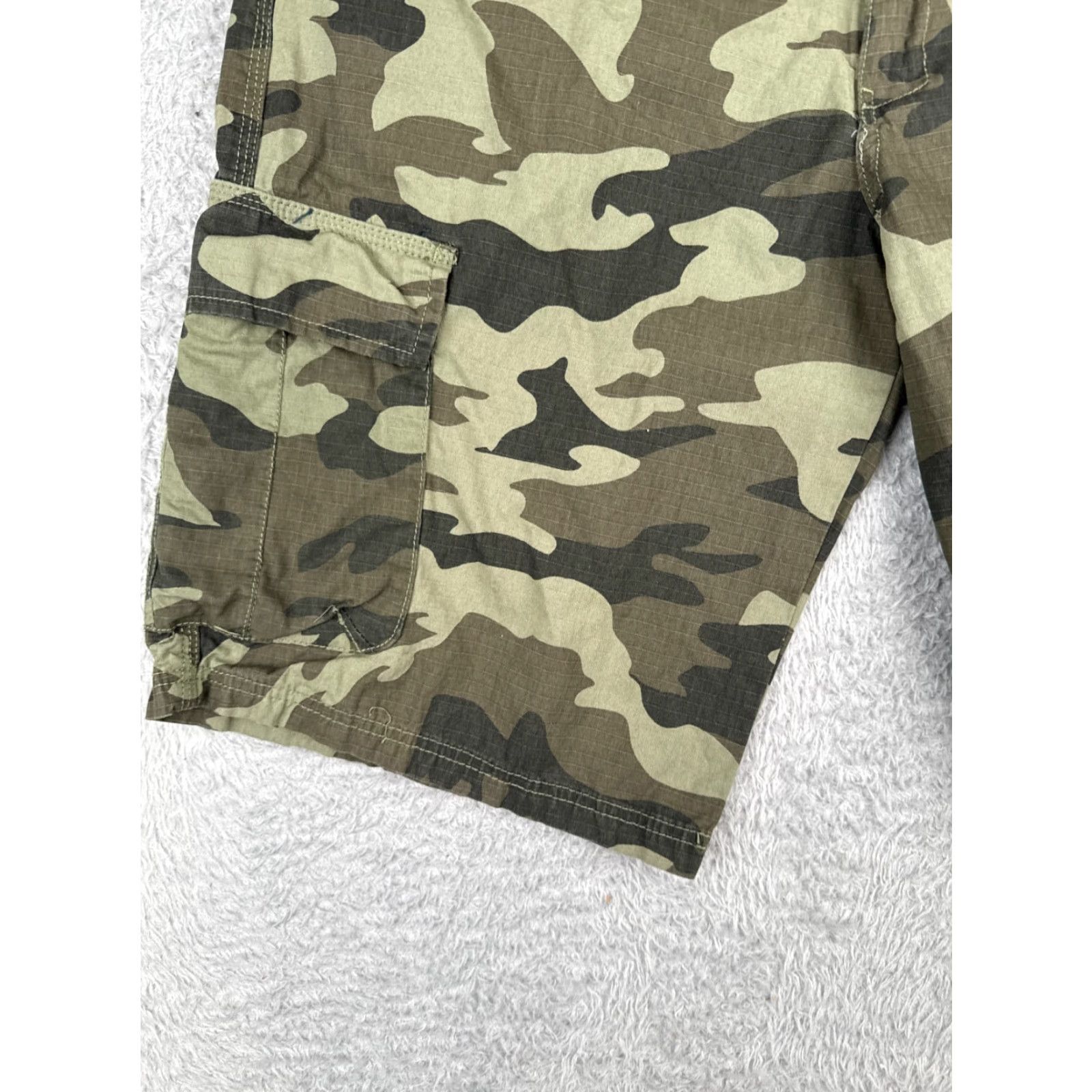 Vintage Company81 Shorts Men 38 Green Camo Cargo Rip-Stop Belted 100% Cotton NEW Size US 38 / EU 54 - 3 Thumbnail