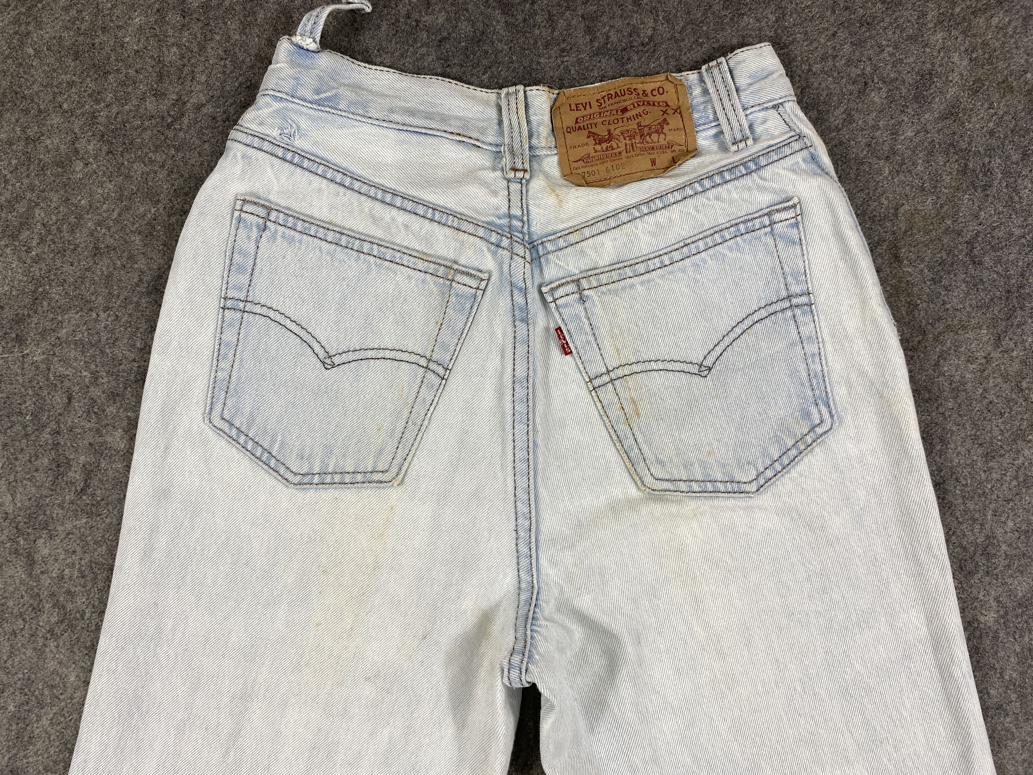 Japanese Brand W25 Light Wash Vintage Levi's 501 USA 25x27 Denim -JN2310 Size US 26 / EU 42 - 4 Thumbnail