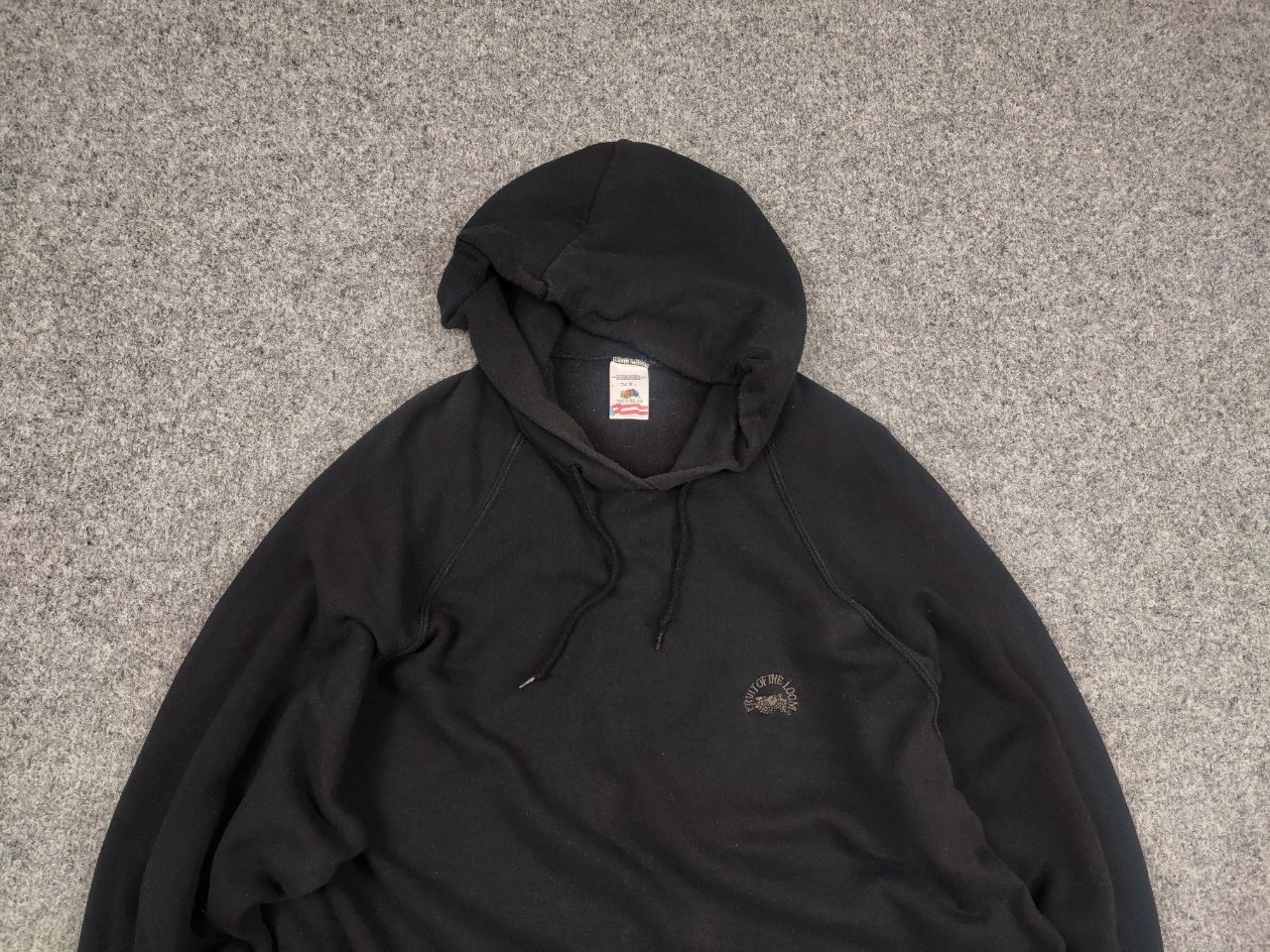 Fruit Of The Loom Vintage 90's fruit of the loom Black Faded Hoodie USA Style Size US XL / EU 56 / 4 - 1 Thumbnail