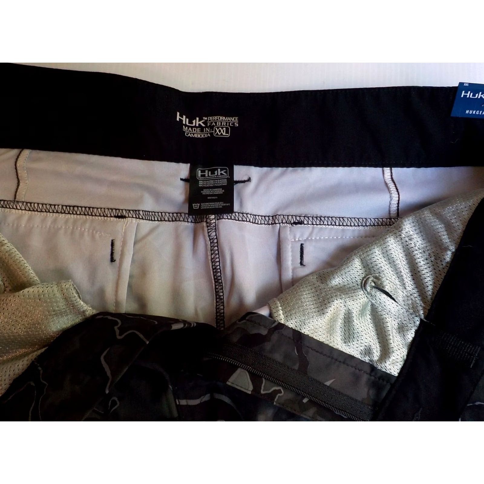 Vintage HUK Low Country Camo 6" Shorts Black/Gray Poly/Elastane SZ XXL NWT Size US 39 - 4 Thumbnail
