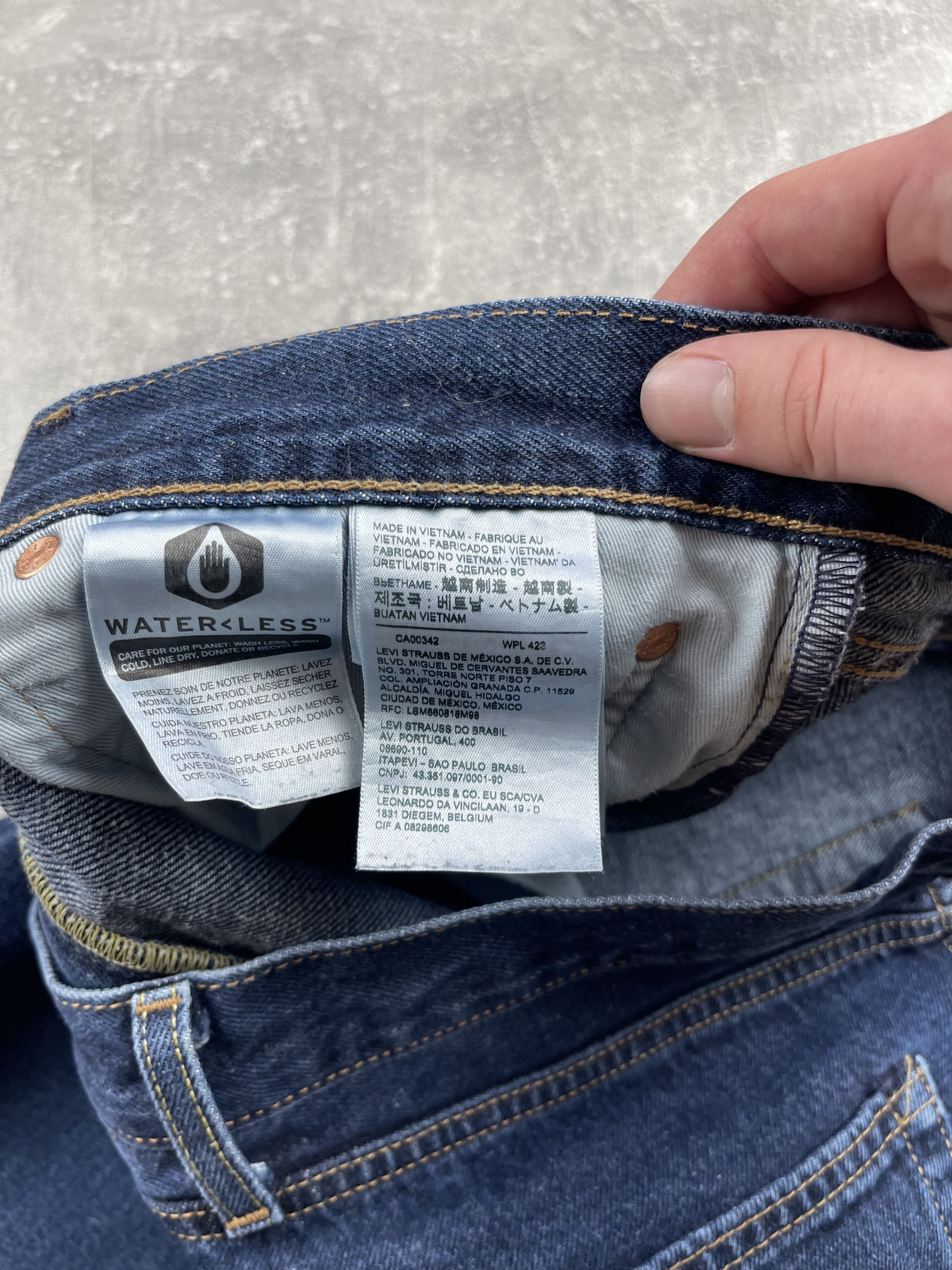 Levi's Levis navy blue stay loose jeans Size US 32 / EU 48 - 15 Thumbnail