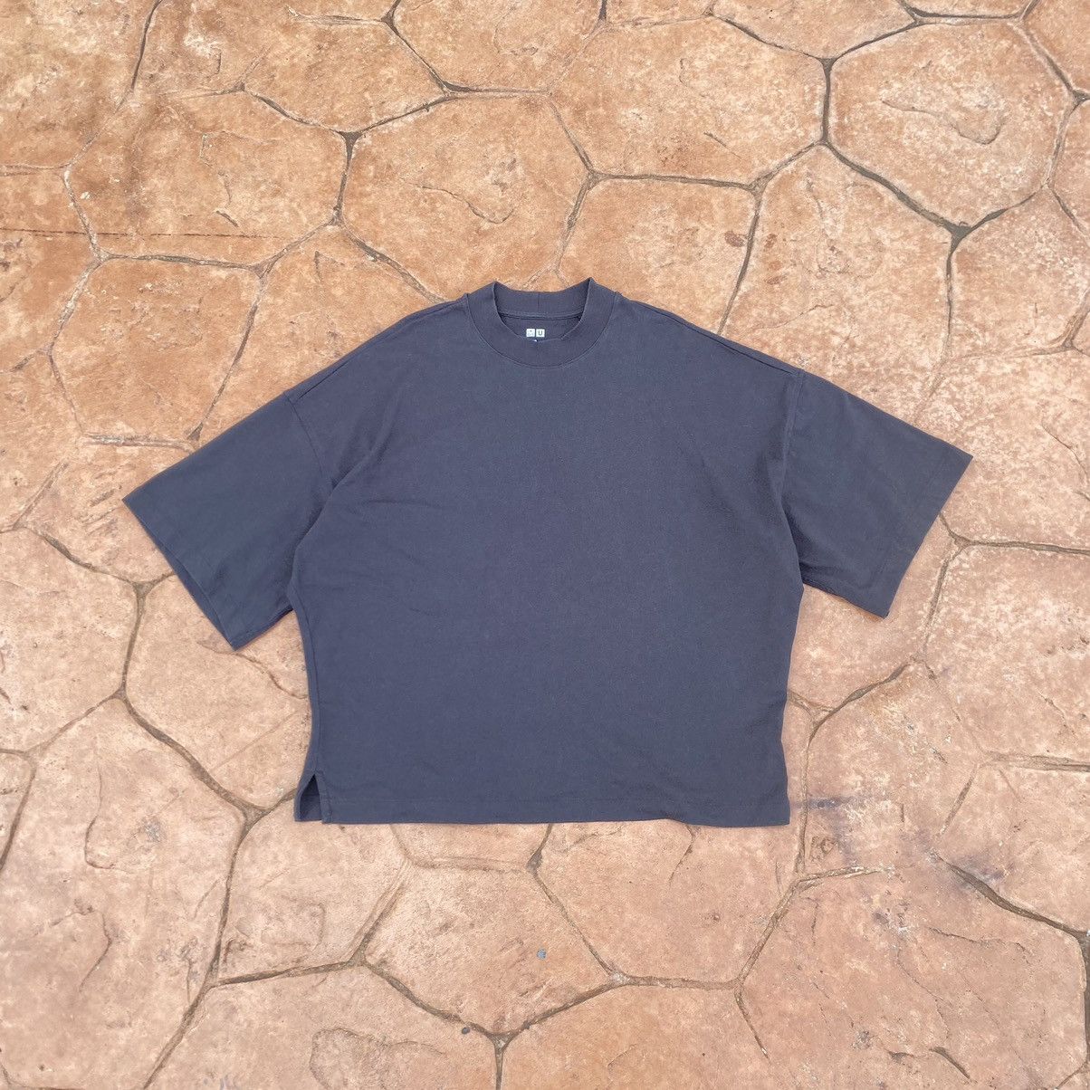 Lemaire × Uniqlo Faded Lemaire x Uniqlo U Oversized ERD GRUNGE THRASHED TEE Size US XL / EU 56 / 4 - 1 Thumbnail