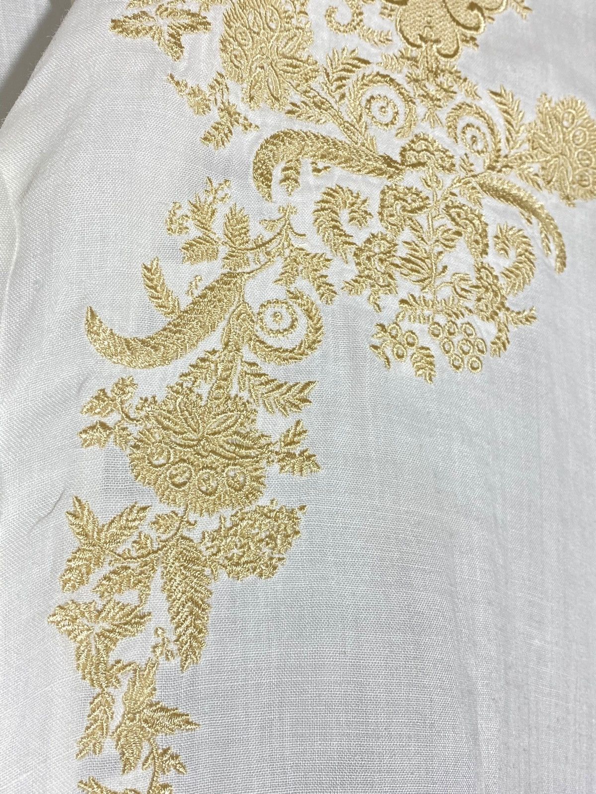 Burberry Burberry London White Bamboo Shirt With Gold Embroidery Size L / US 10 / IT 46 - 14 Thumbnail
