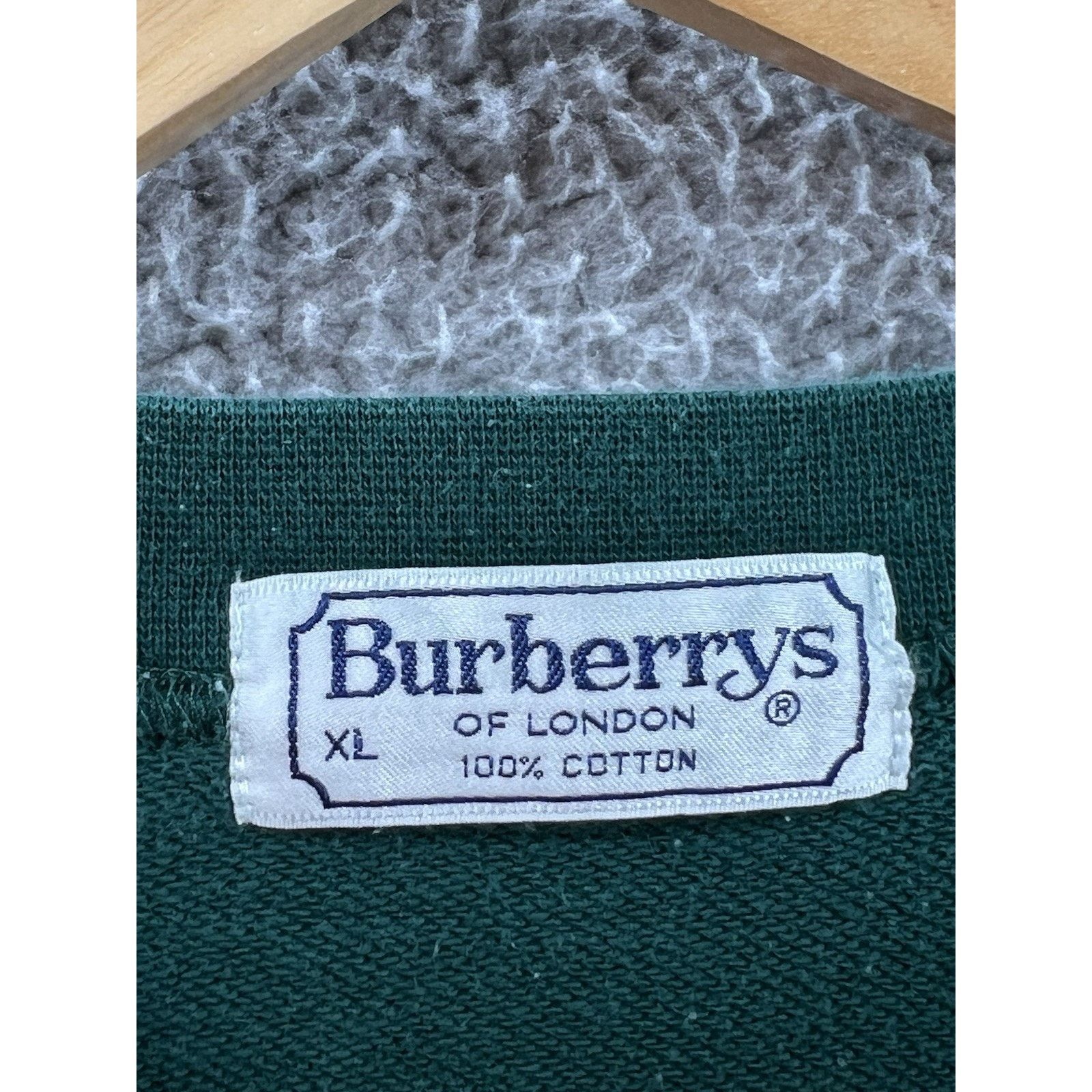Burberry Burberrys Pullover Embroidered Spell Out Crewneck Size XL Size US XL / EU 56 / 4 - 3 Thumbnail