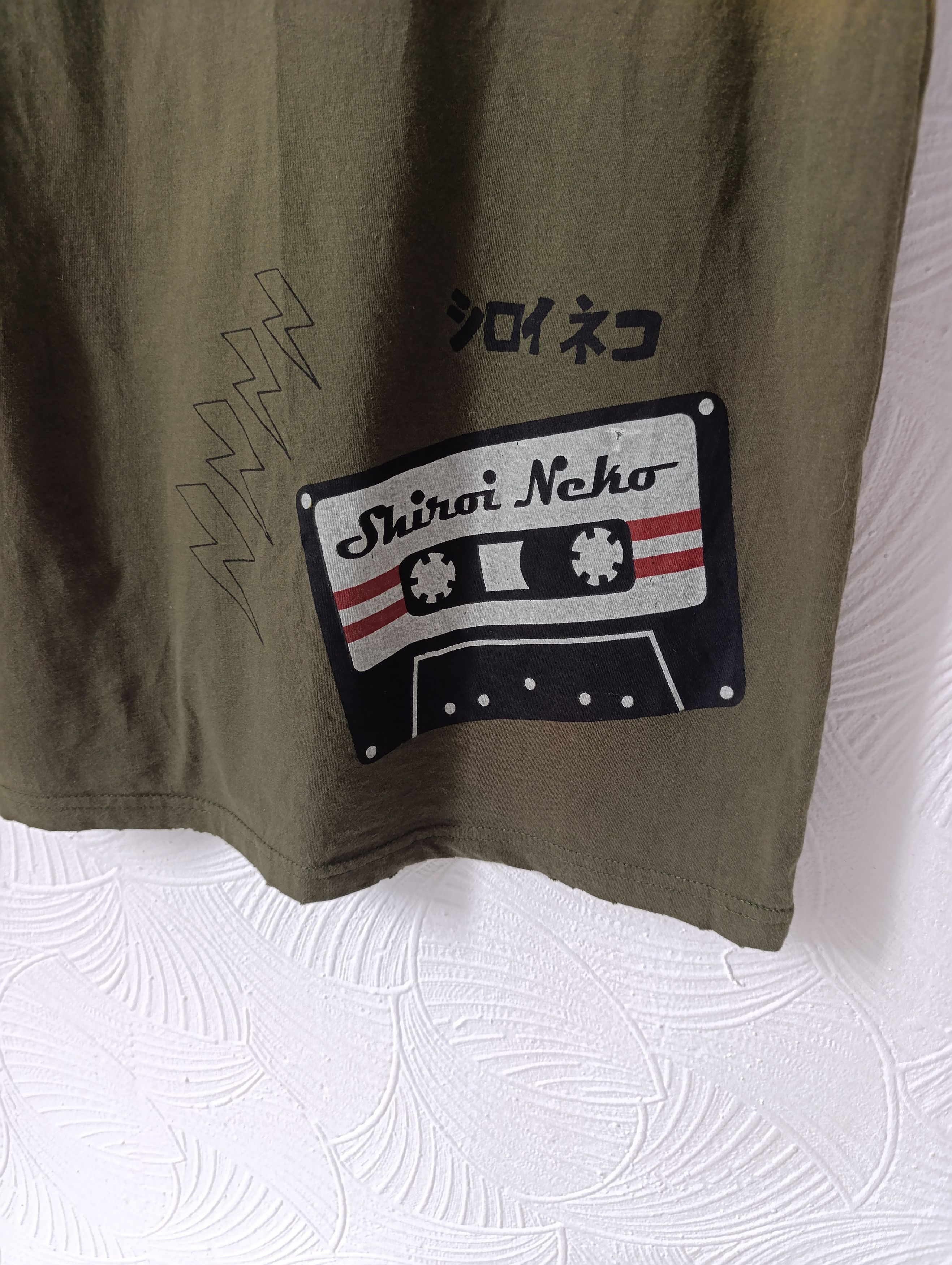 Japanese Brand T-SHIRT SHIROI NEKO BRAUN ROCKING NURSE JAPANESE BRAND Size US S / EU 44-46 / 1 - 10 Thumbnail