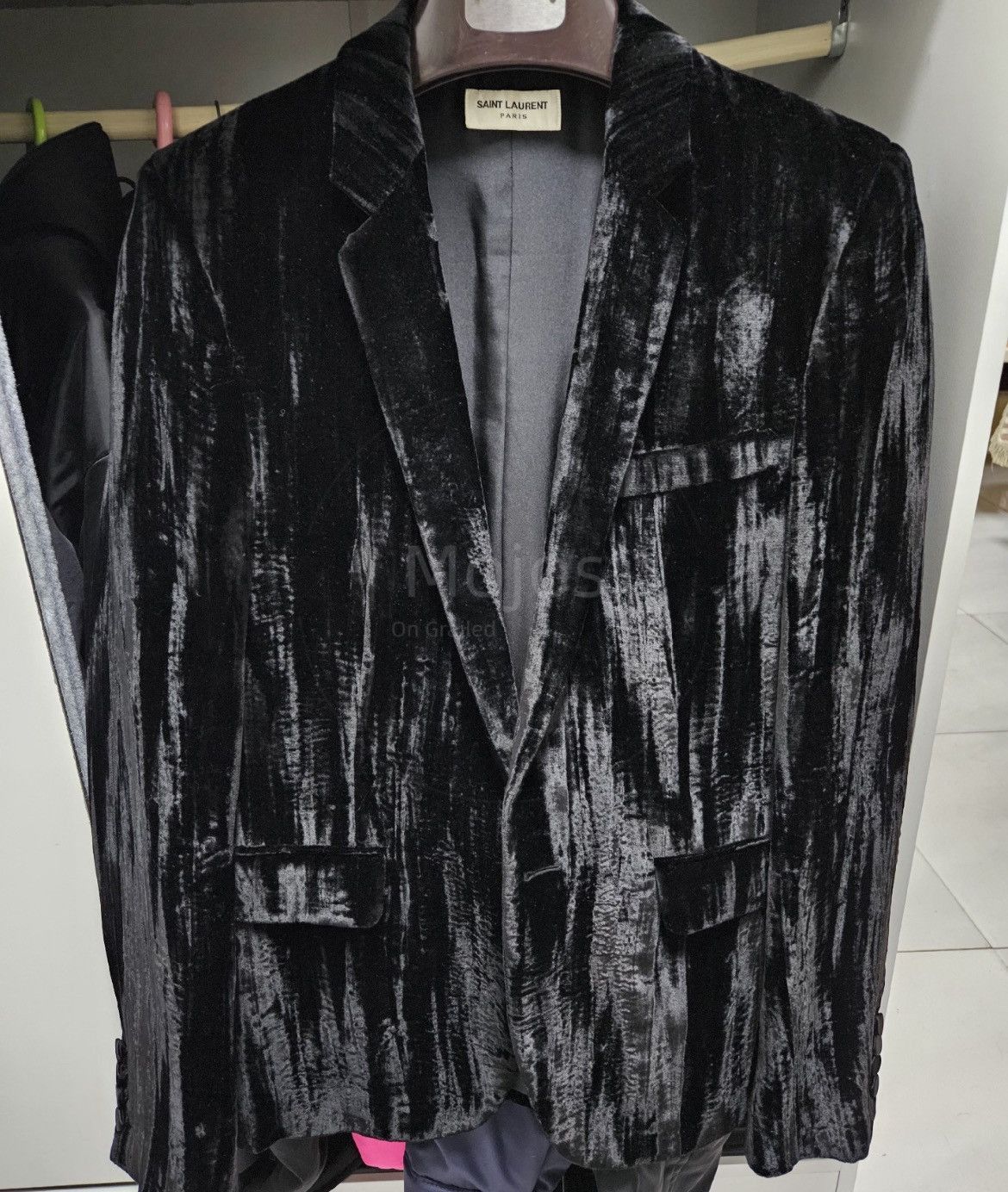 Saint Laurent Paris Sz 46 Saint Laurent Paris Velvet Jacket-2508 Size US S / EU 44-46 / 1 - 1 Thumbnail