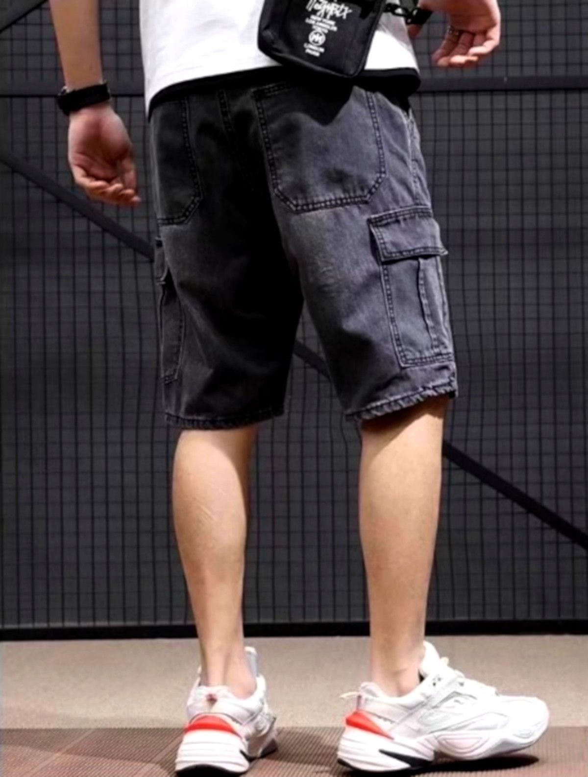 Designer × Japanese Brand × Vintage Stunning Vintage Cargo Pockets Washed Jeans Shorts Size US 30 / EU 46 - 4 Thumbnail
