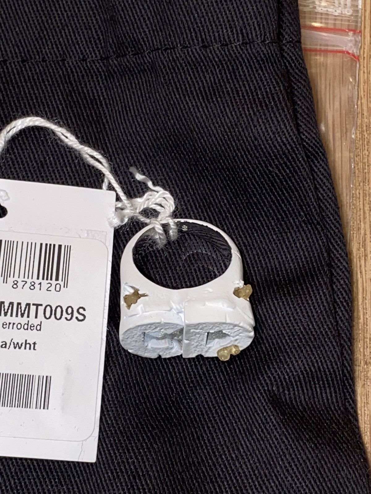 Daniel Arsham × Dior Dior x Daniel Arsham Eroded CD Ring (SMALL/MEDIUM) Size ONE SIZE - 3 Thumbnail