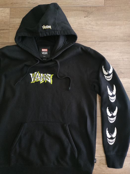 Vans best sale marvel hoodie