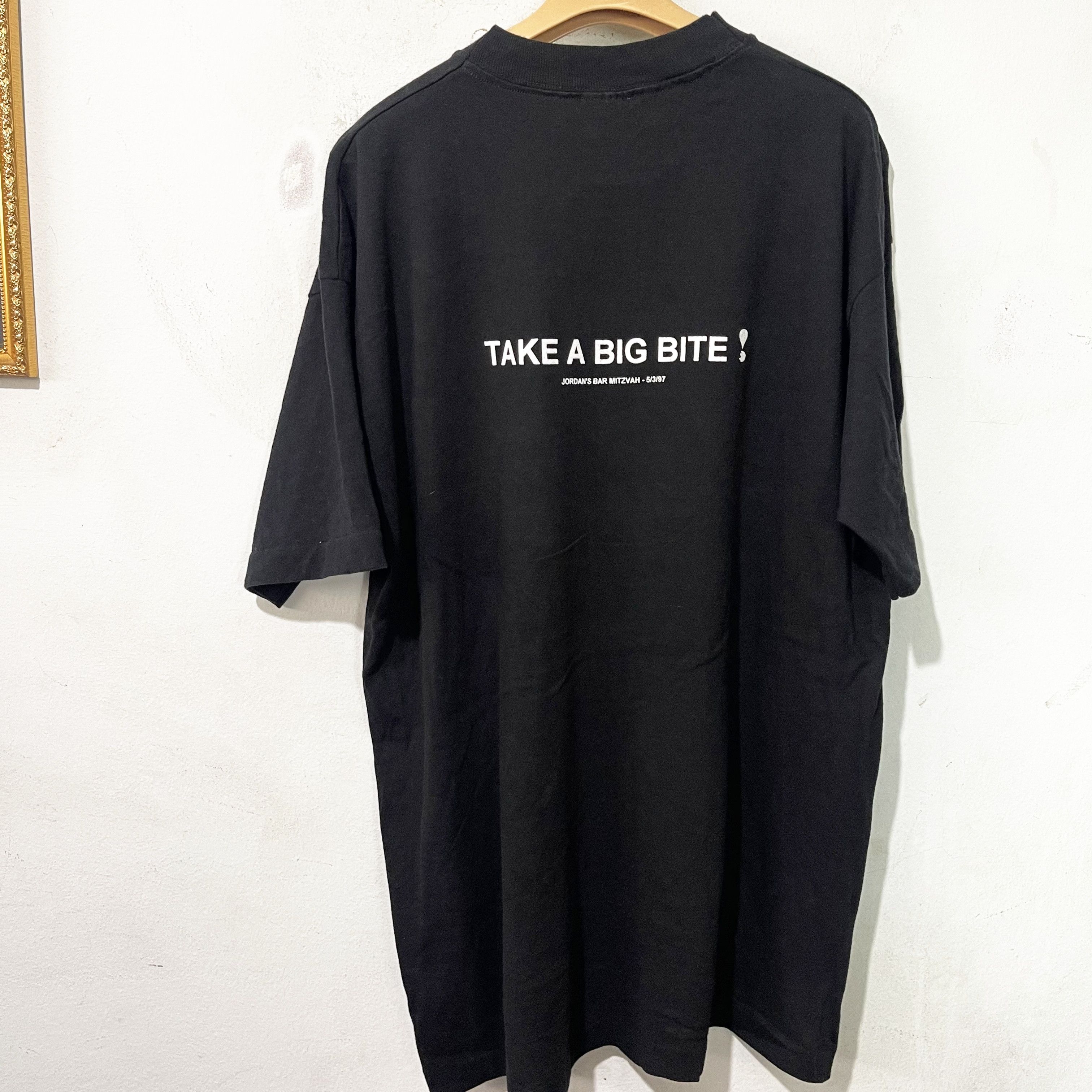 Vintage Vintage 90s Life is Sweet Take A Big Bite Shirt Size US XL / EU 56 / 4 - 3 Thumbnail
