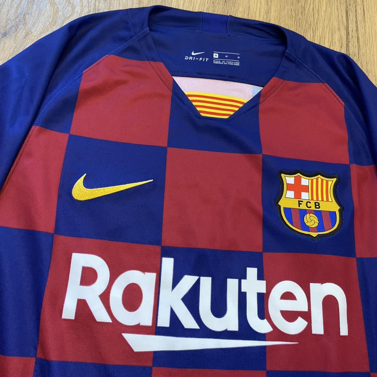 Nike 2018-19 *17 Griezmann FC Barcelona Home Football Size US M / EU 48-50 / 2 - 3 Thumbnail