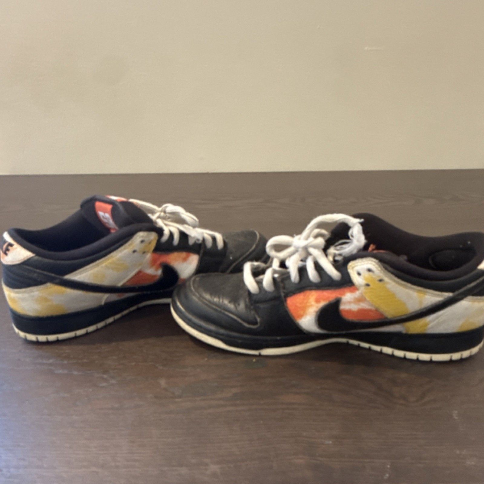 Nike Nike SB Dunk Low Tie-Dye Raygun Size US 11 / EU 44 - 5 Thumbnail
